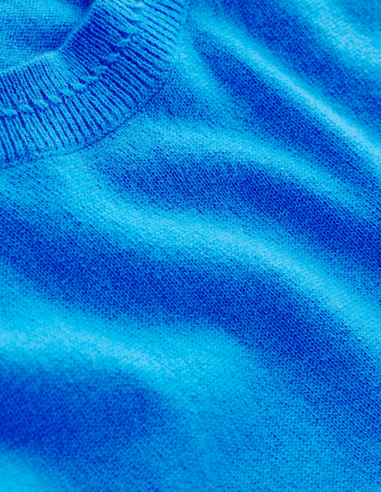 Débardeur Eva en cachemire-Bleu Céruléen