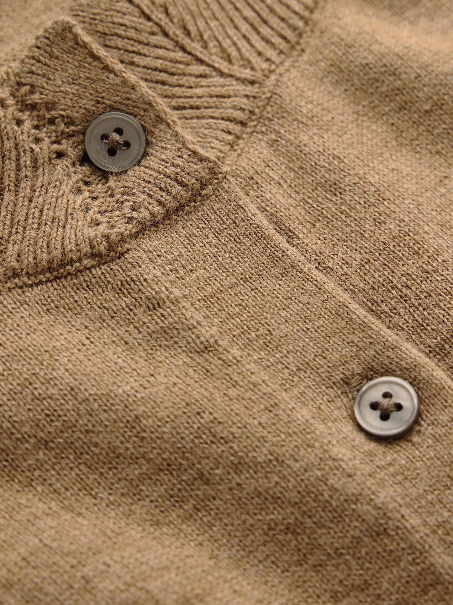 Imi Strickjacke mit Muschelsaum-Herbstlaubbraun