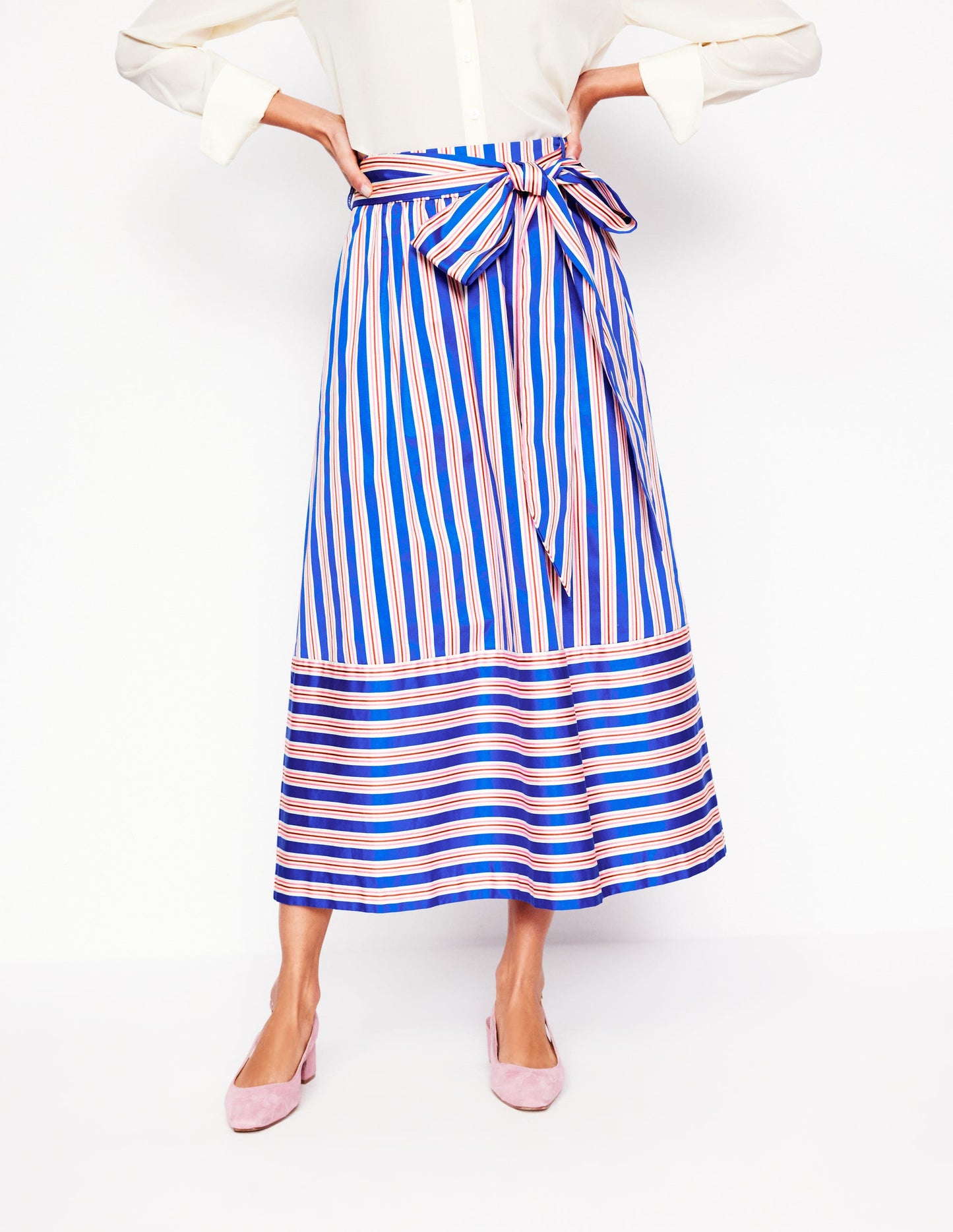 Jupe midi en satin avec ceinture à nouer-Rayé bleu et terre cuite
