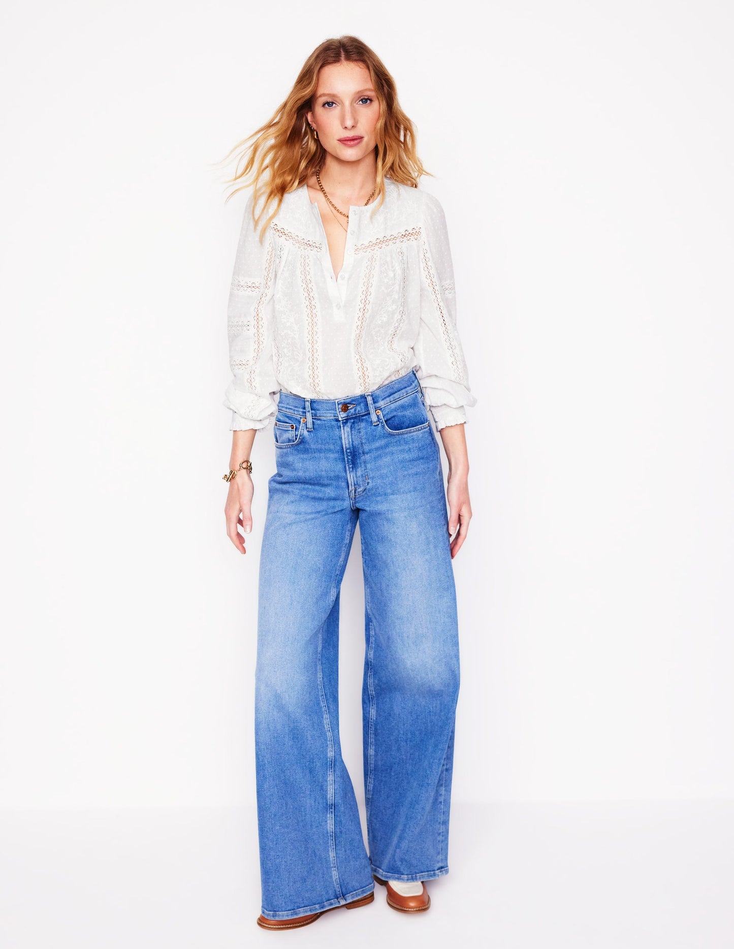 Bestickte Bluse mit Einsatz-Weiß