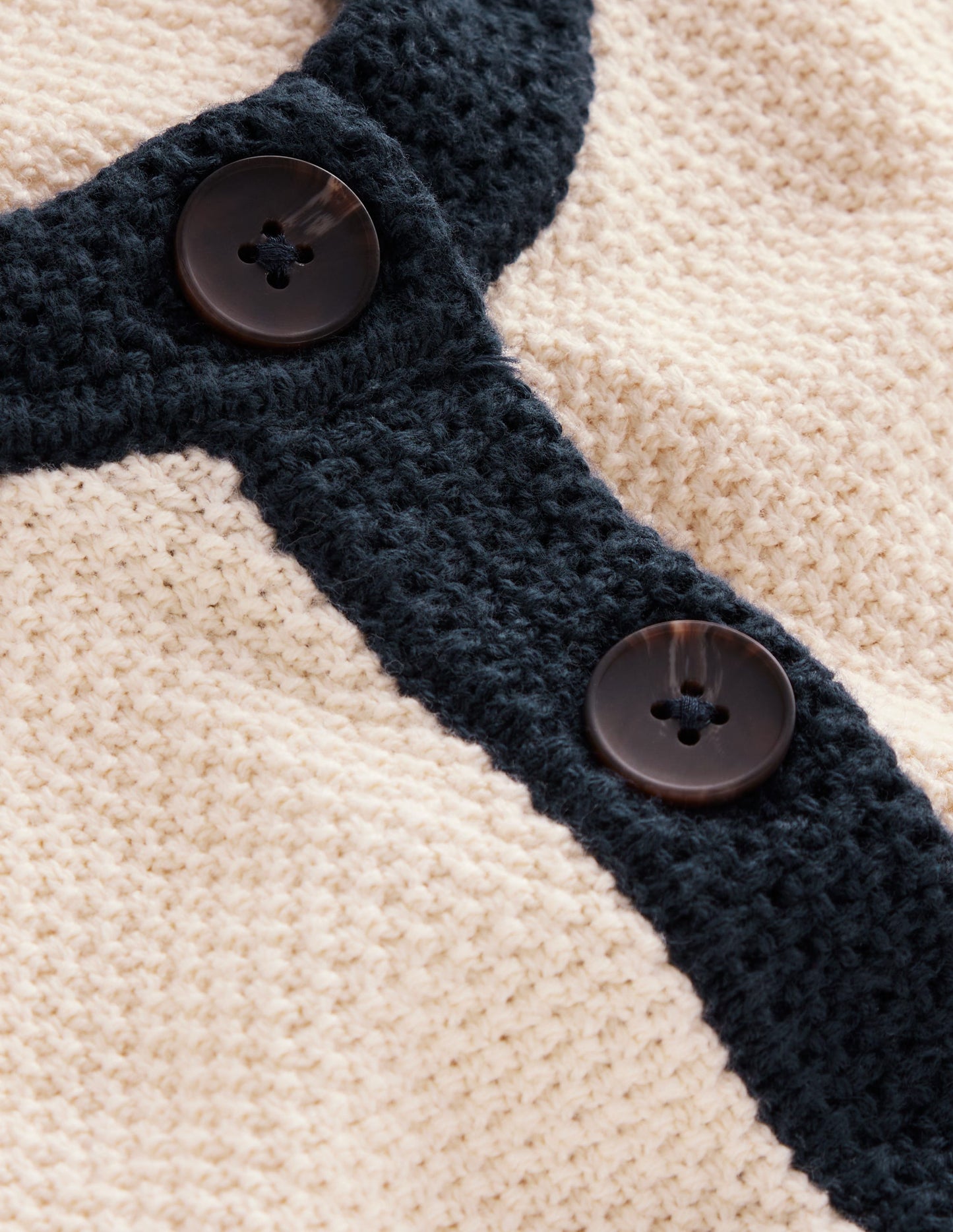 Strickkleid mit Häkelbordüre-Naturweiß, Marineblau