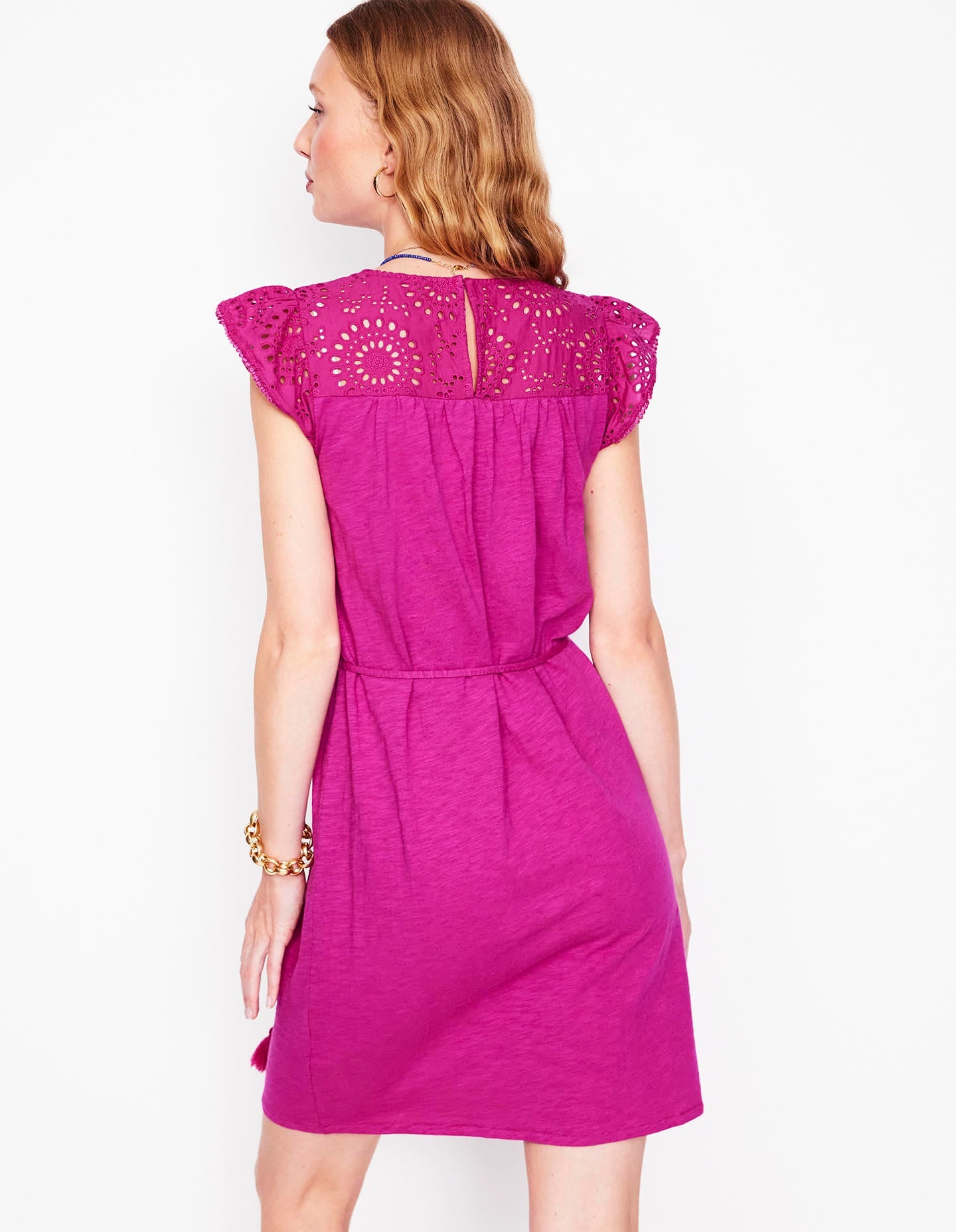 Juliet kurzes Kleid mit Lochstickerei-Fuchsie