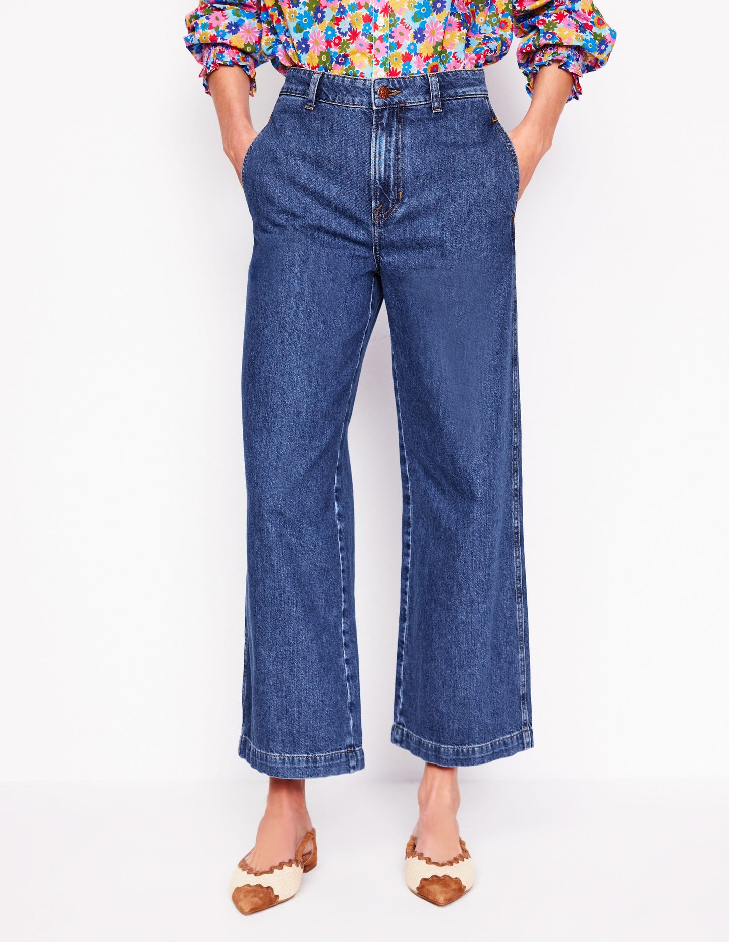 Fließende Jeans mit verkürztem Bein-Beatnik Red