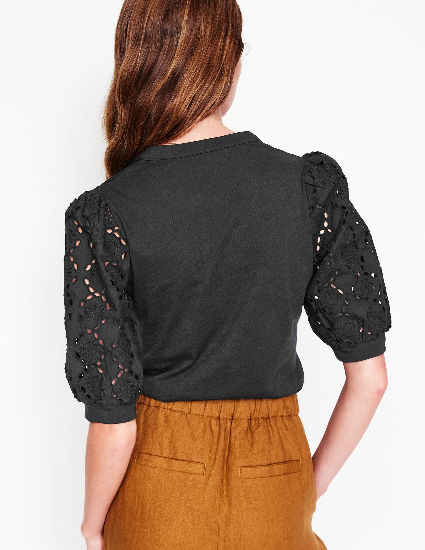 Eden Henley-Shirt mit Puffärmeln-Schwarz