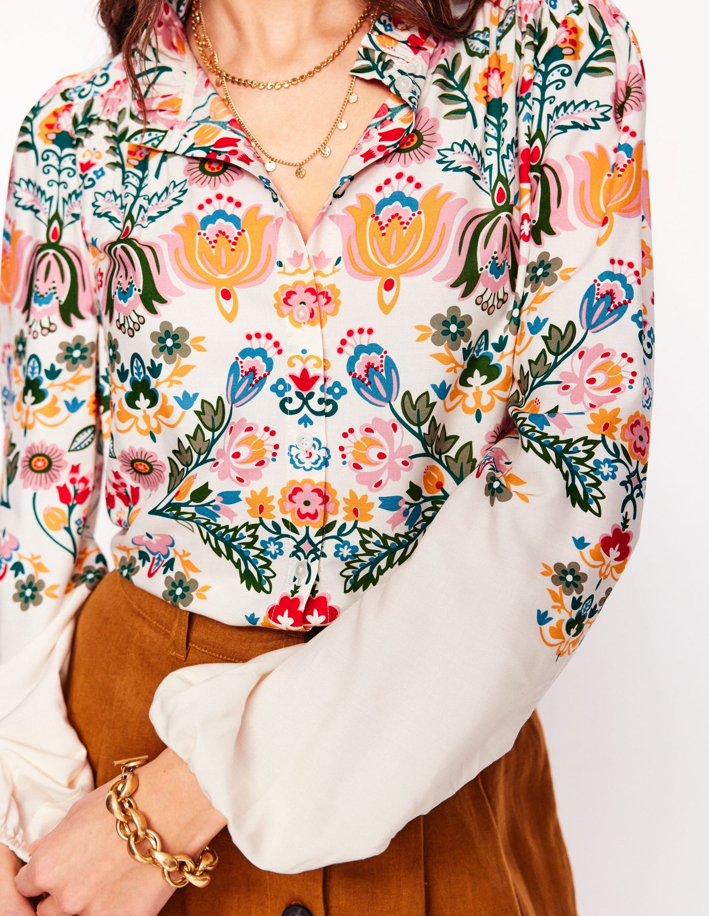 Blouse à col volanté-Ivoire, motif Tulip Fusion