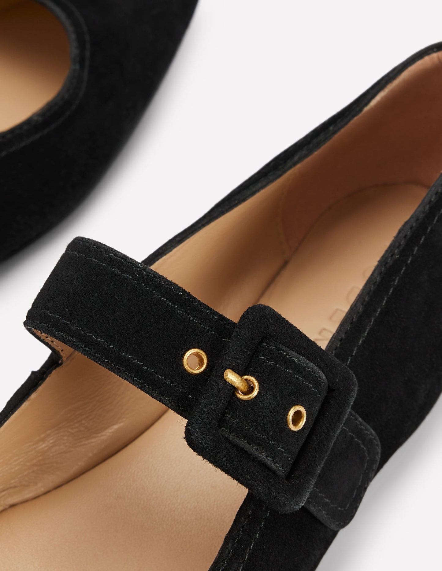 Vic Mary Janes mit geformter Spitze-Schwarz