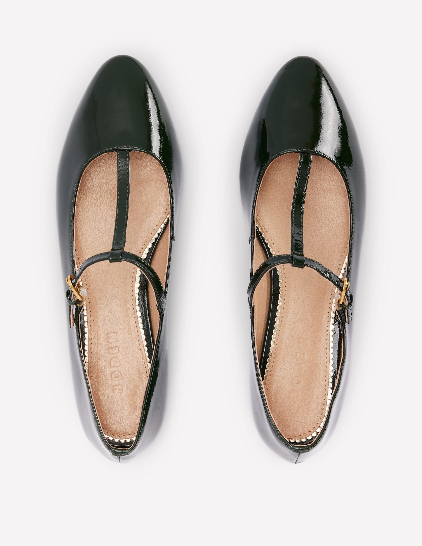 Flache Schuhe mit runder Zehenpartie und T-Steg-Grün Lackleder