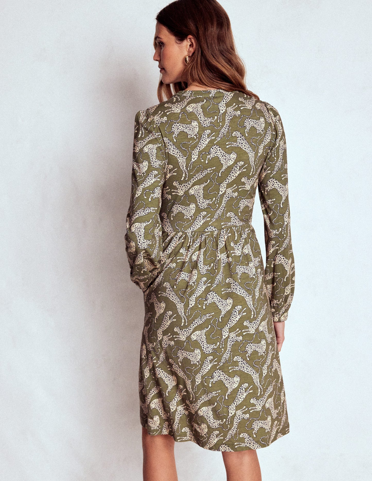Naomi Lockeres Jerseykleid-Waldgrün, Leopard