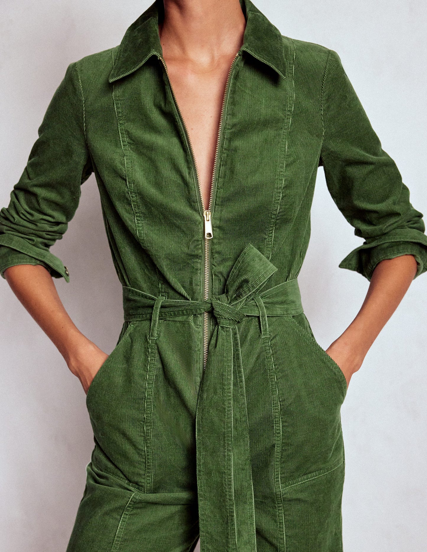 Cord-Jumpsuit mit Reißverschluss-Farn
