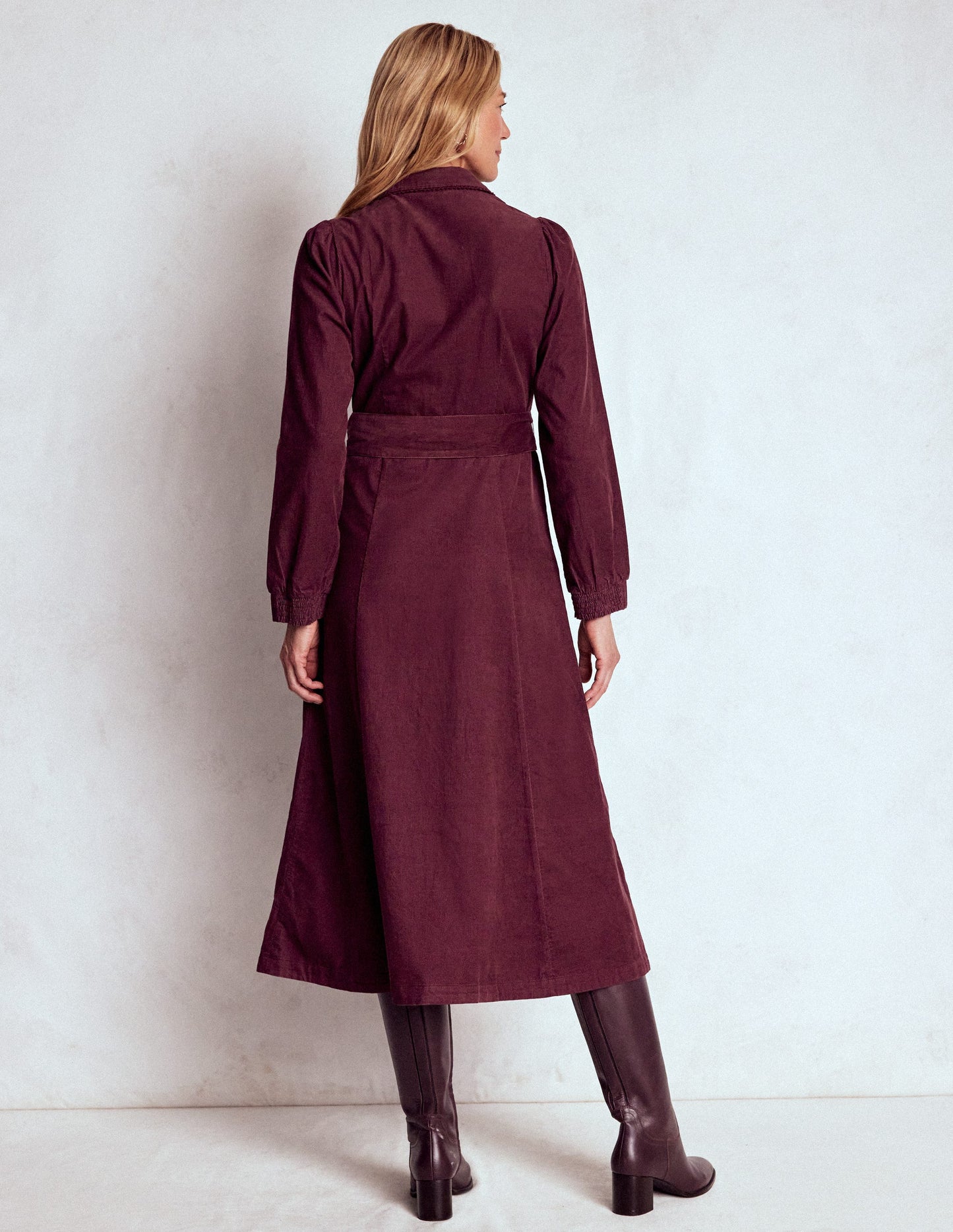 Clara Midikleid aus Cord-Dunkle Kirsche