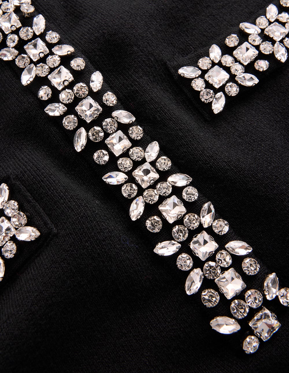 Verziertes Strickkleid-Schwarz