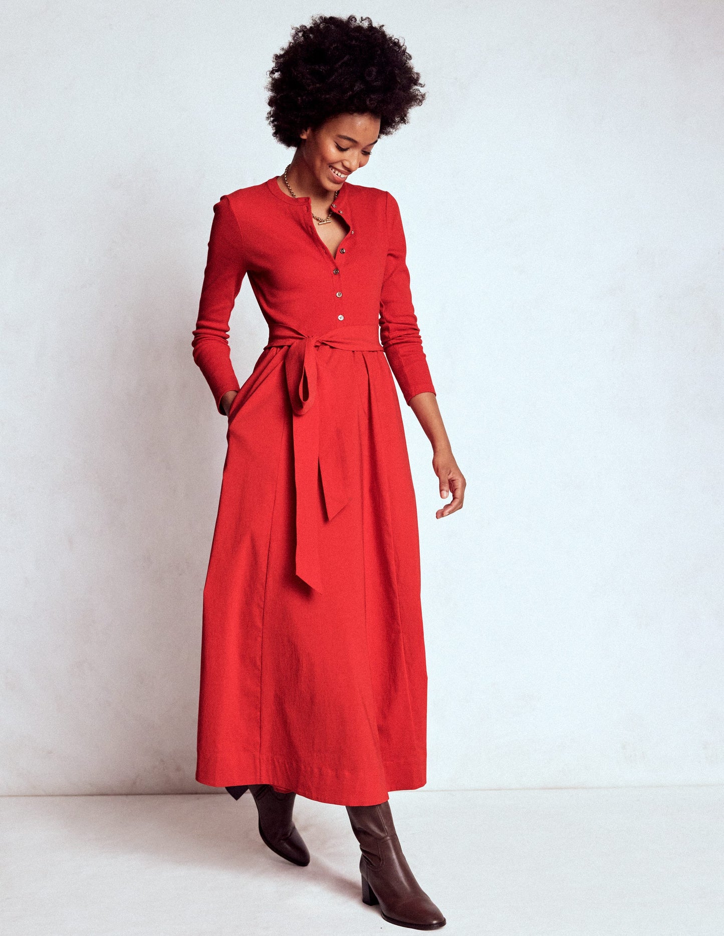 Kleid aus Rippstrick-Mix mit Knopfleiste-Purpurrot