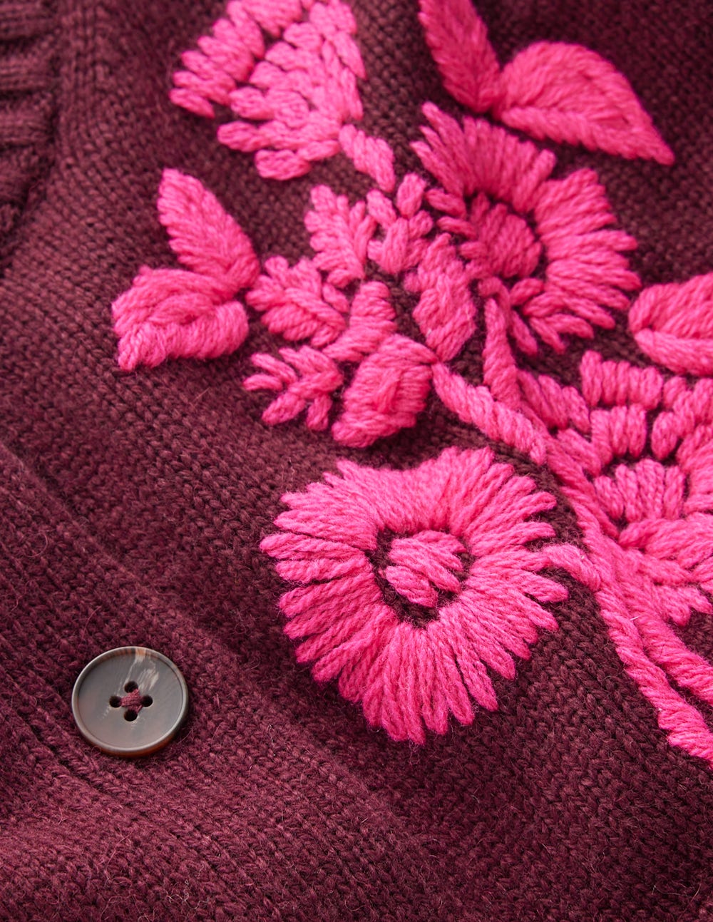 Natalie Strickjacke mit Stickerei-Dunkle Kirsche Bouquet