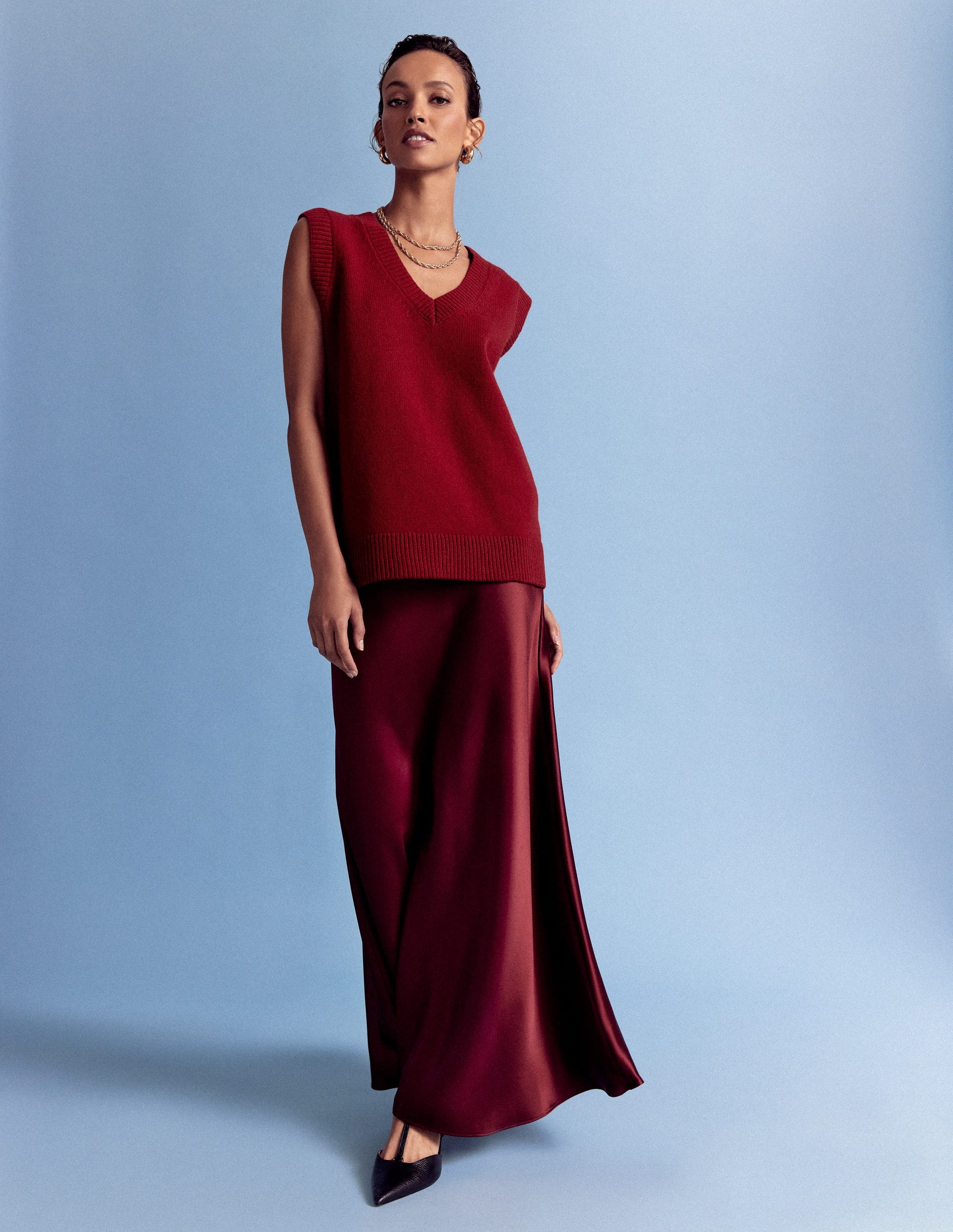 Marion Merino V-Neck Tank-Crimson Red-5