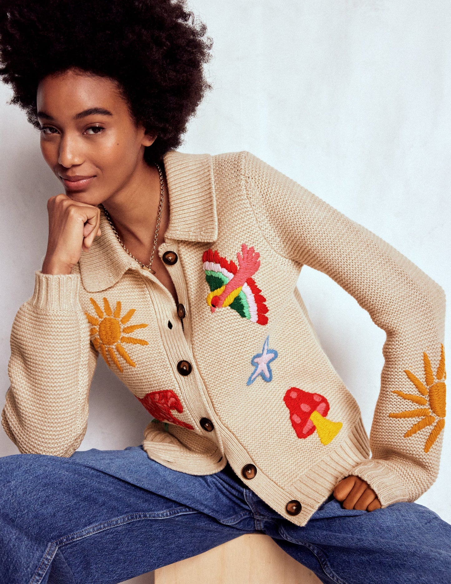 Strickjacke mit Motiv und Kragen-Anenome