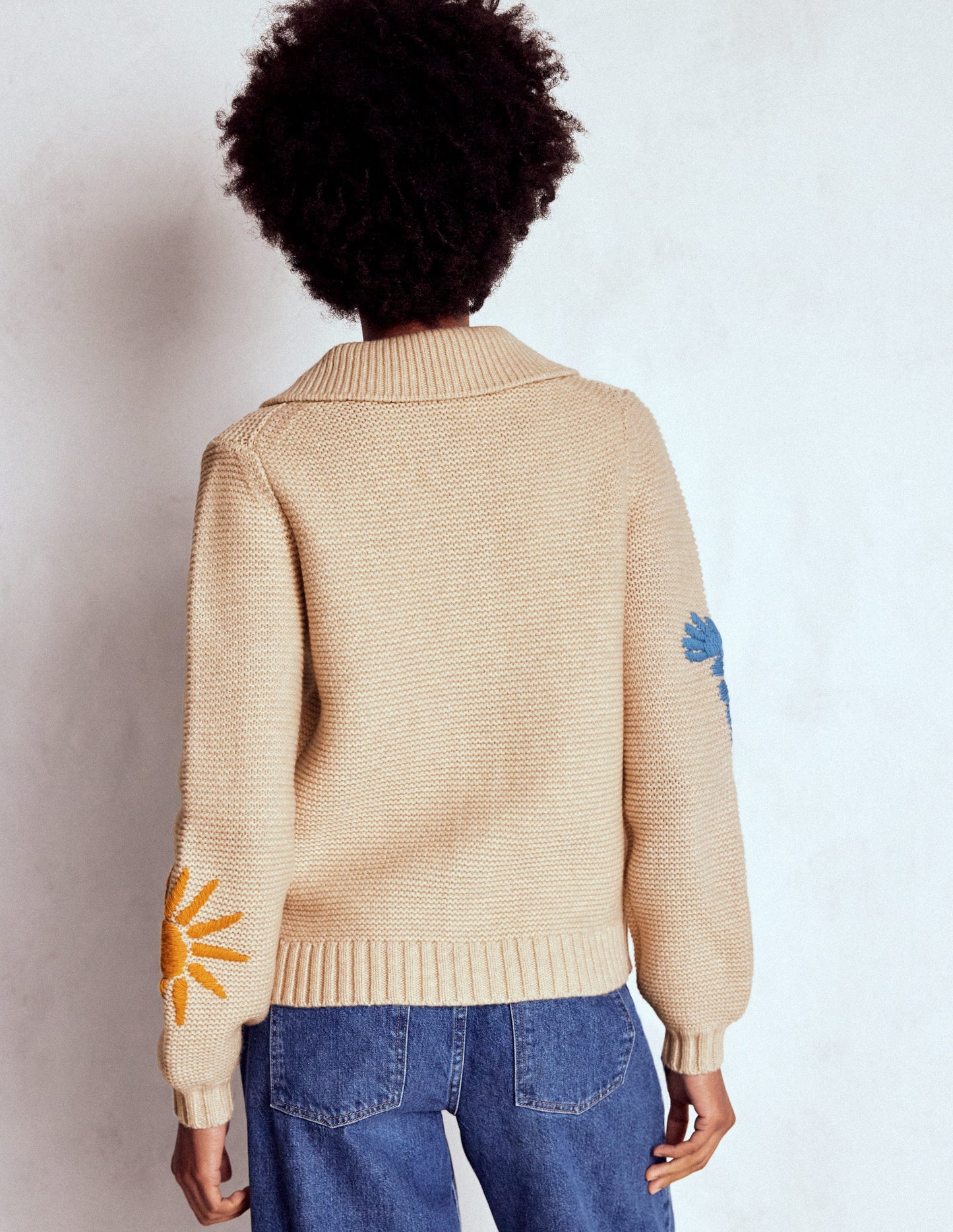 Strickjacke mit Motiv und Kragen-Anenome