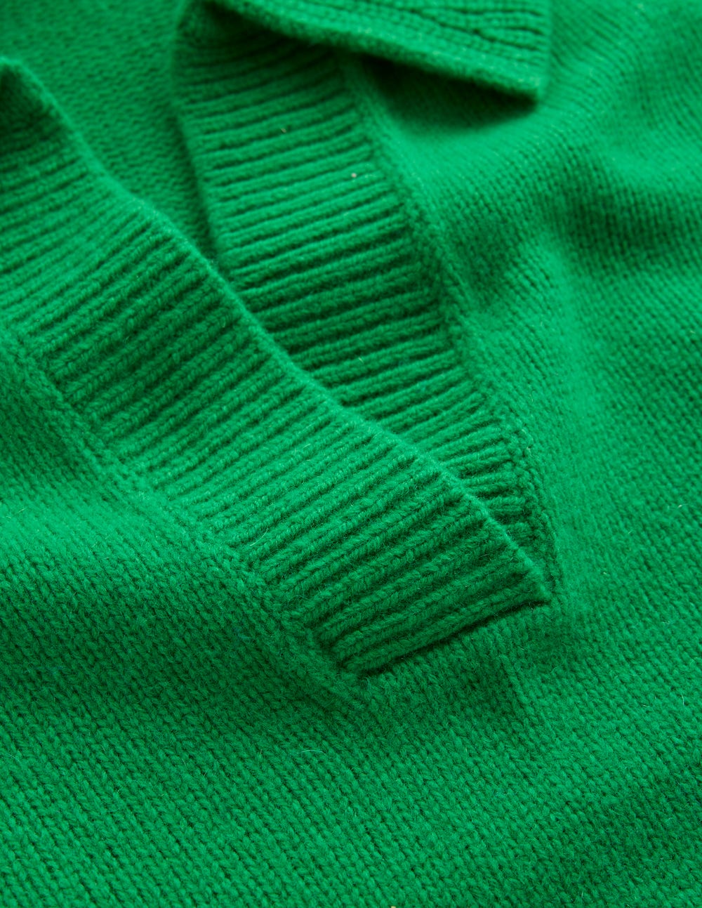 Marion Henley-Pullover aus Merinowolle-Grünes Tamburin