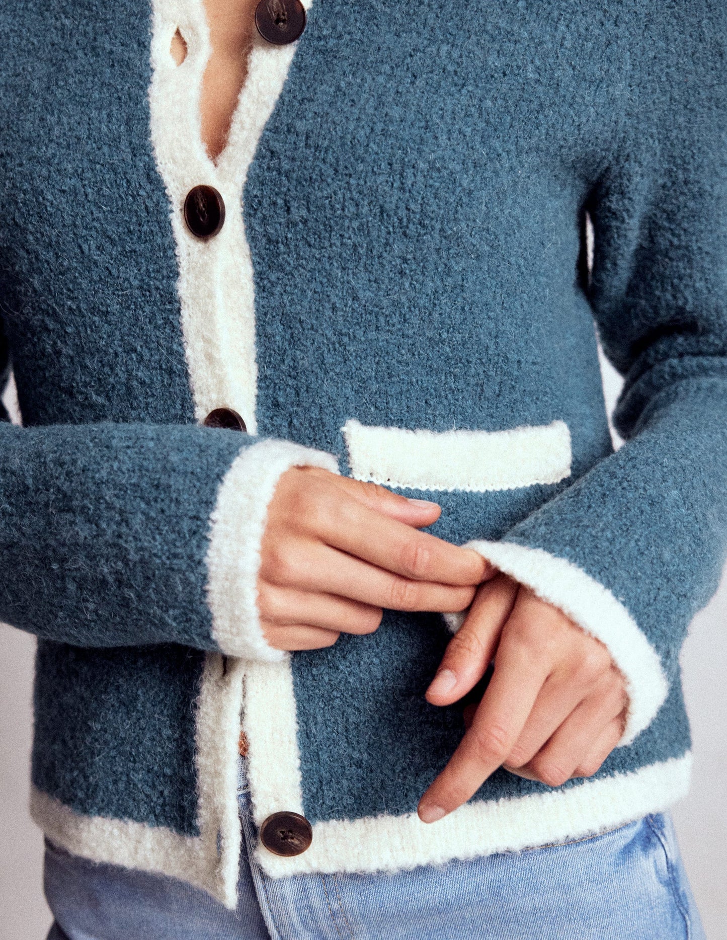 Holly Bouclé-Strickjacke-Denim-Blau Bouclé