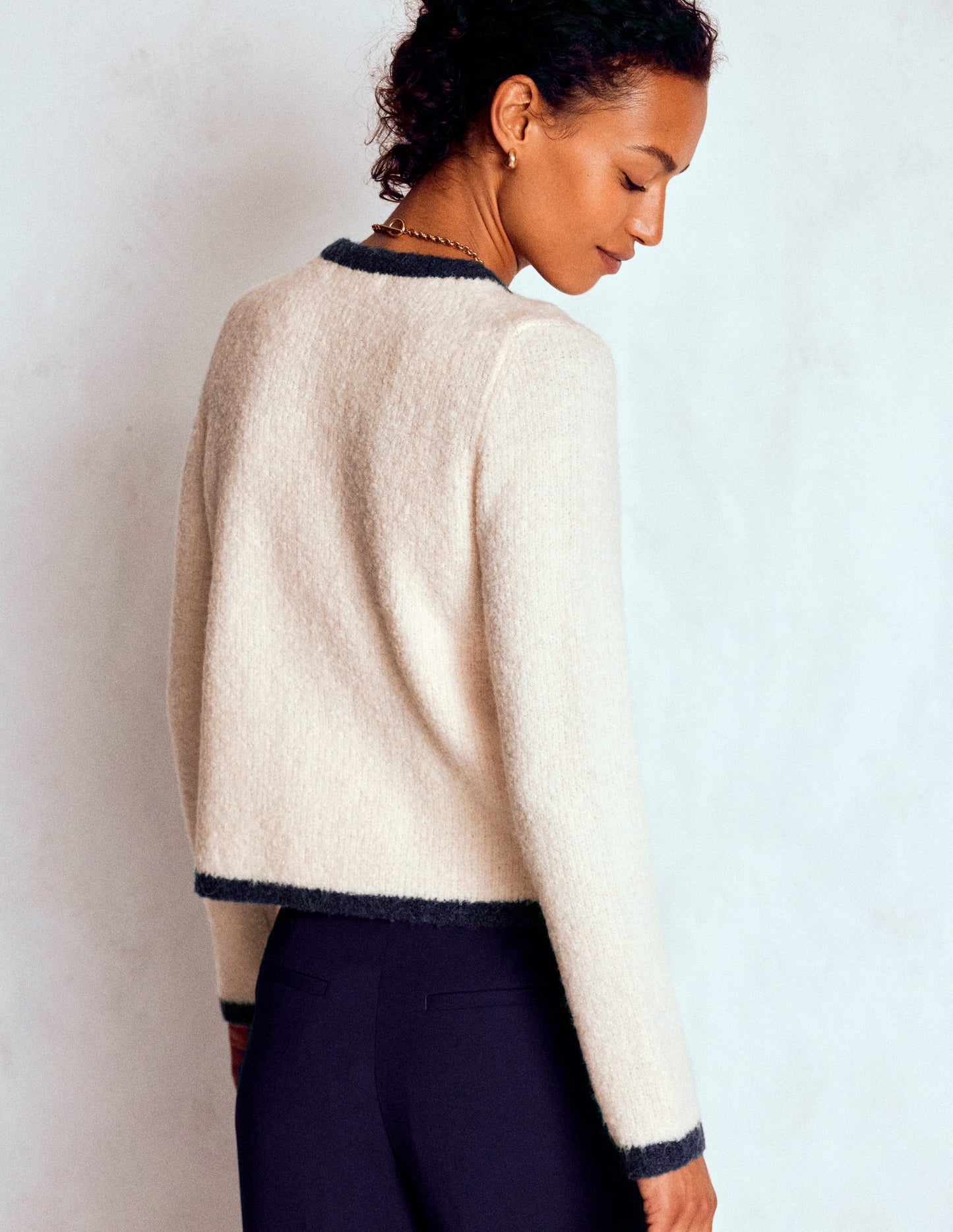Holly Bouclé-Strickjacke-Warmes Naturweiß, Bouclé