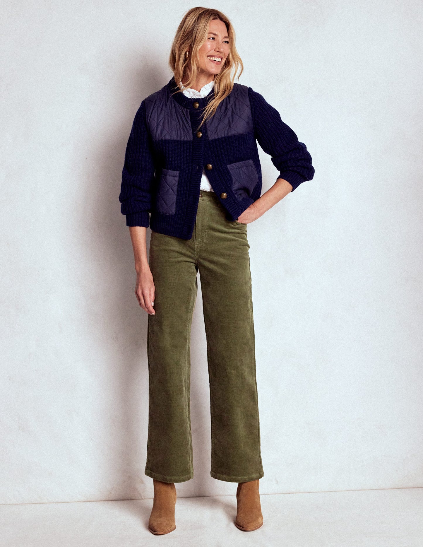 Cord-Jeans mit geradem, weitem Bein im Five-Pocket-Design-GRÜN