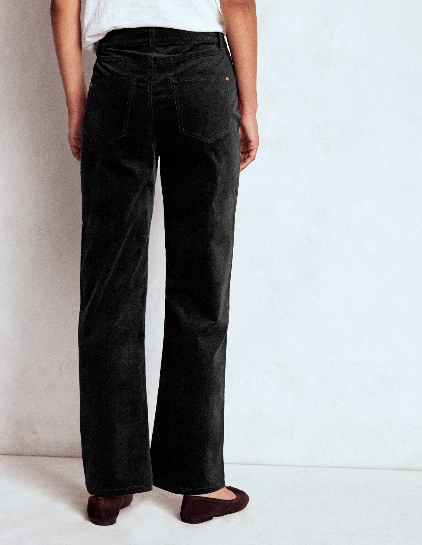 Jeans aus Veloursamt mit geradem Bein-Schwarz