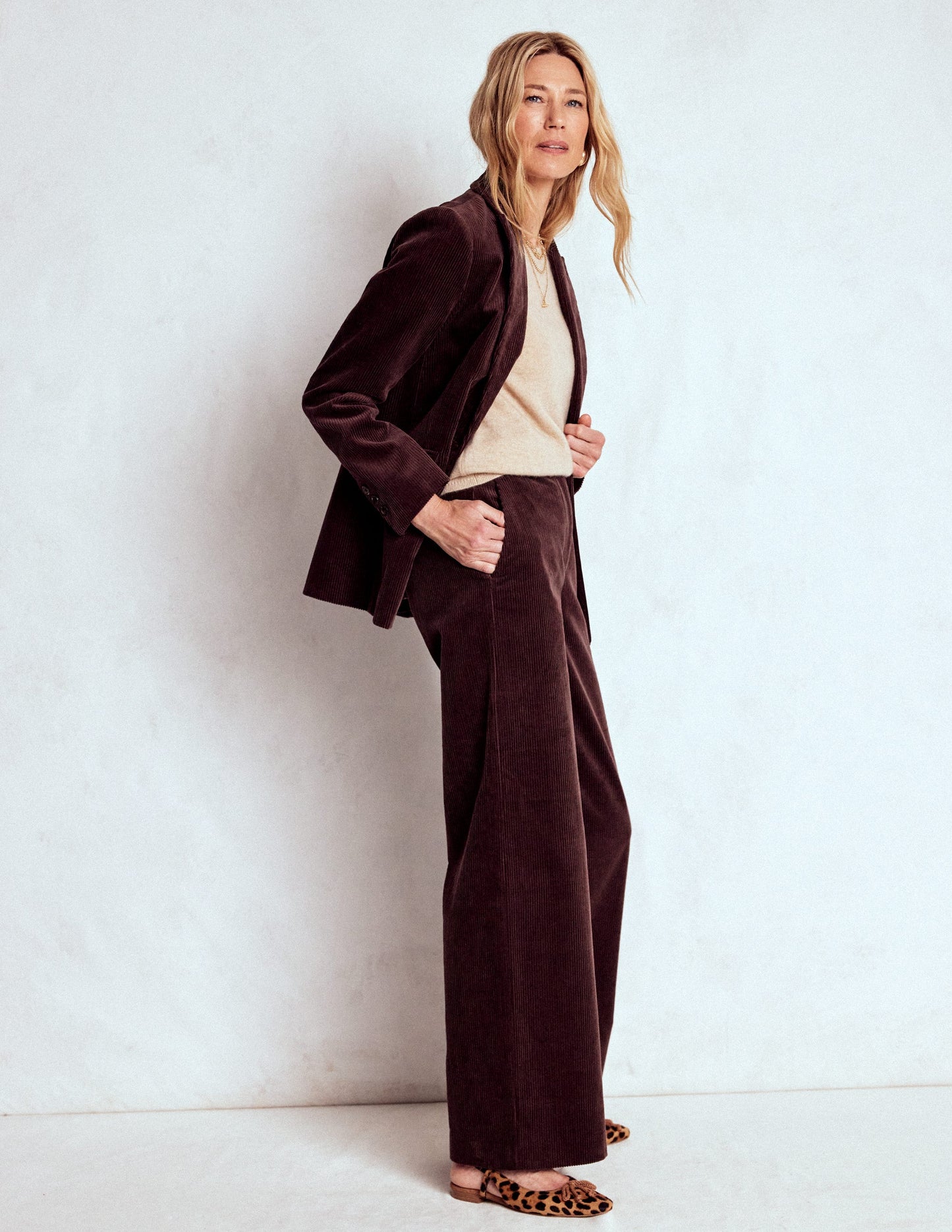 Pantalon Belgravia en velours côtelé-Aubergine profond