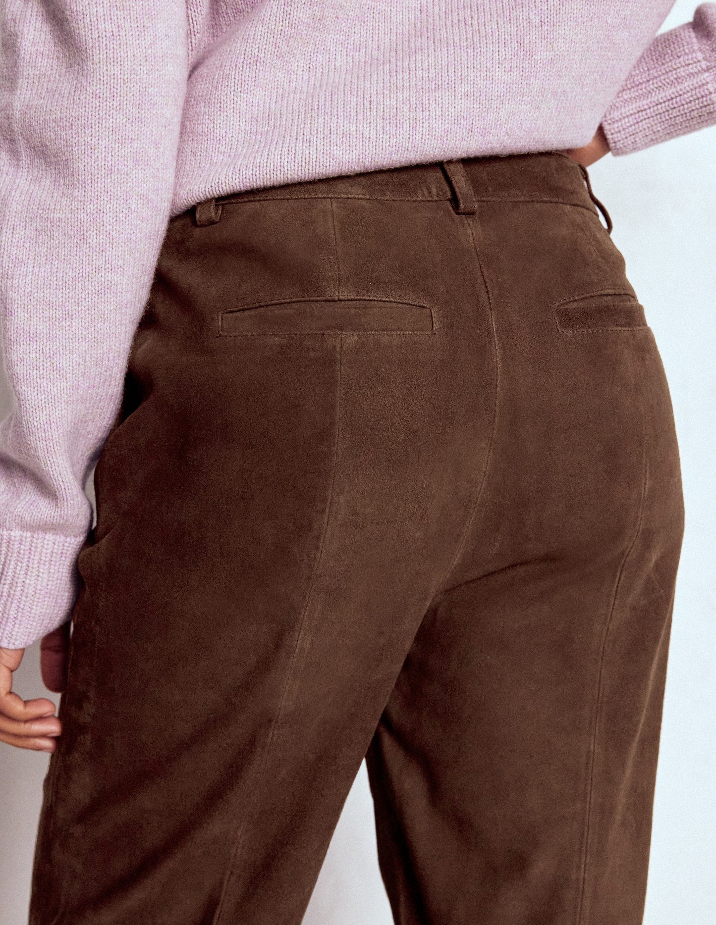 Hose aus Wildleder mit geradem Bein-Dunkle Schokolade