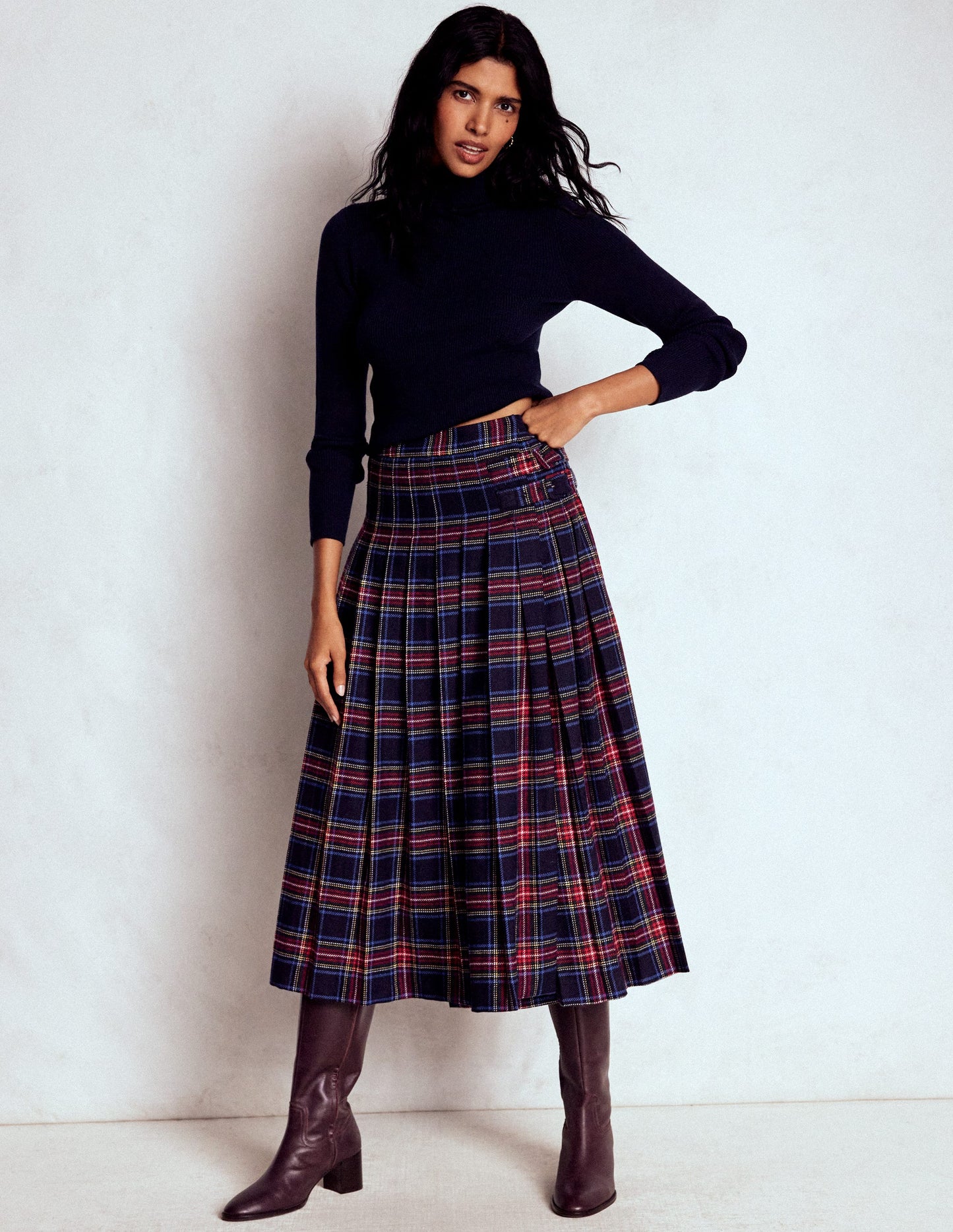 Jupe style kilt Josephine en laine-Carreaux bleu marine, verts et rouges