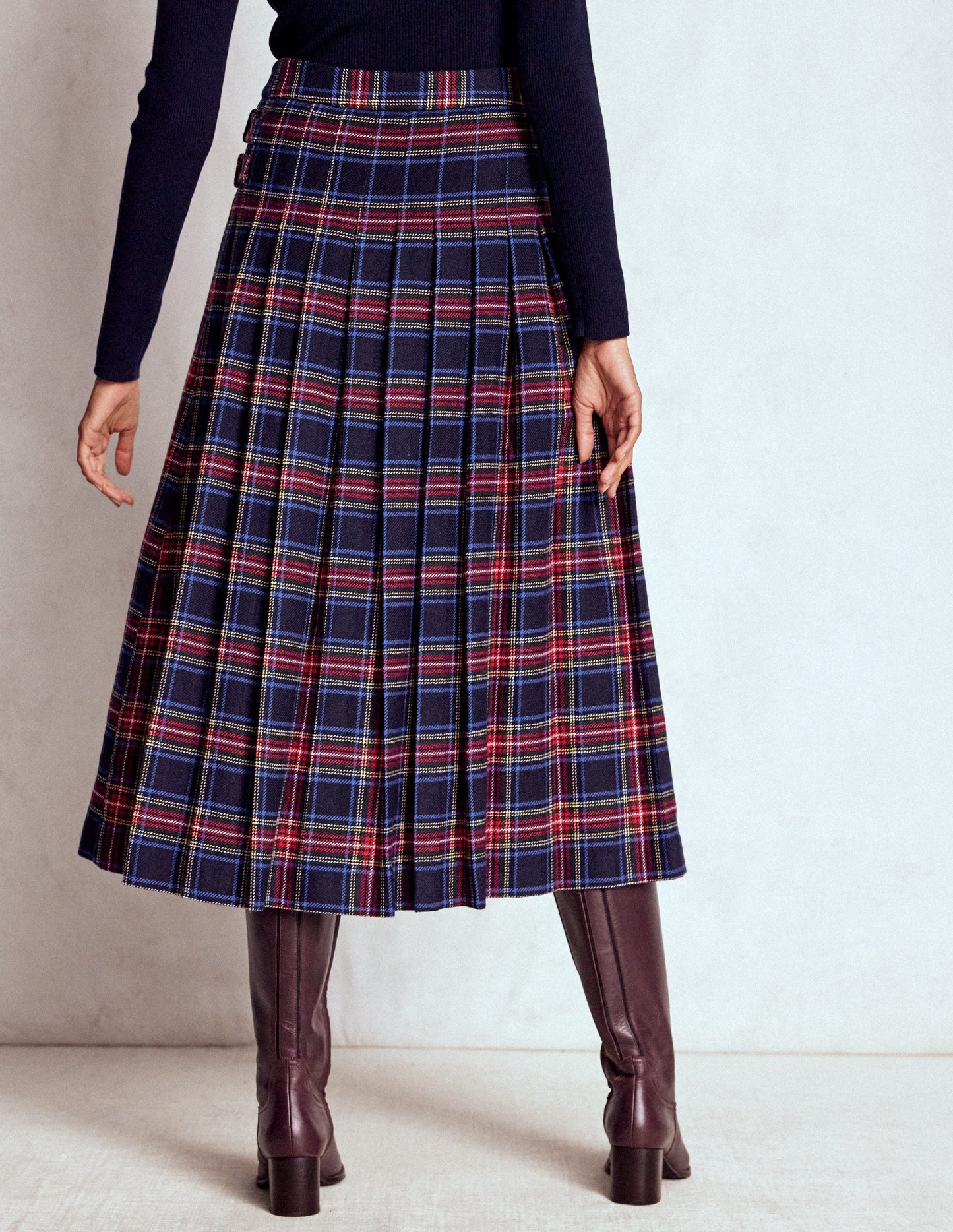 Jupe style kilt Josephine en laine-Carreaux bleu marine, verts et rouges