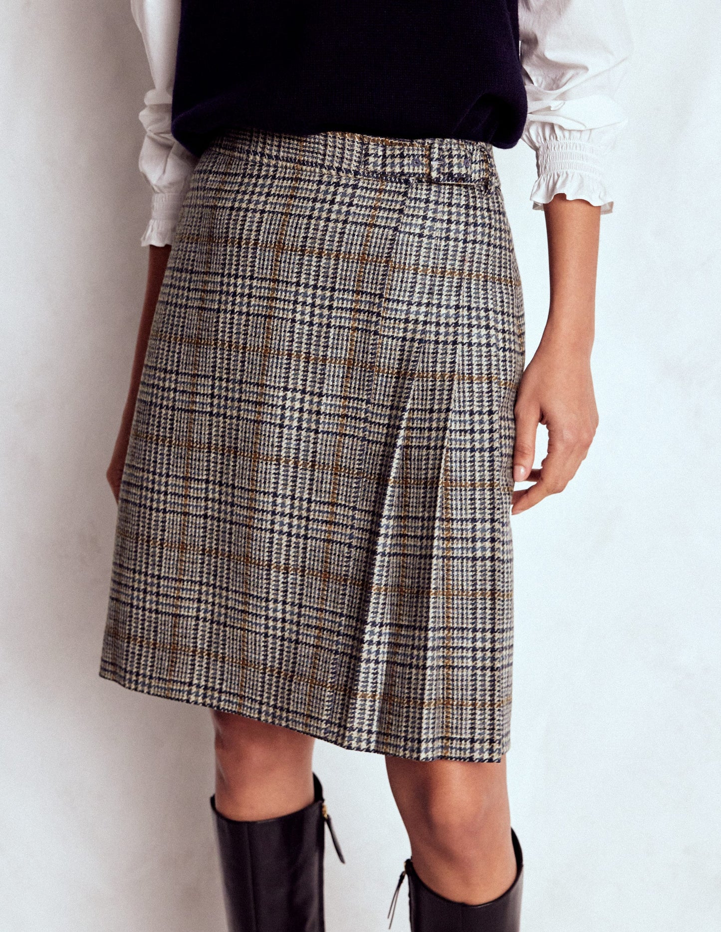 Helen Wool Kilt Skirt-Blue, Grey Prince of Wales