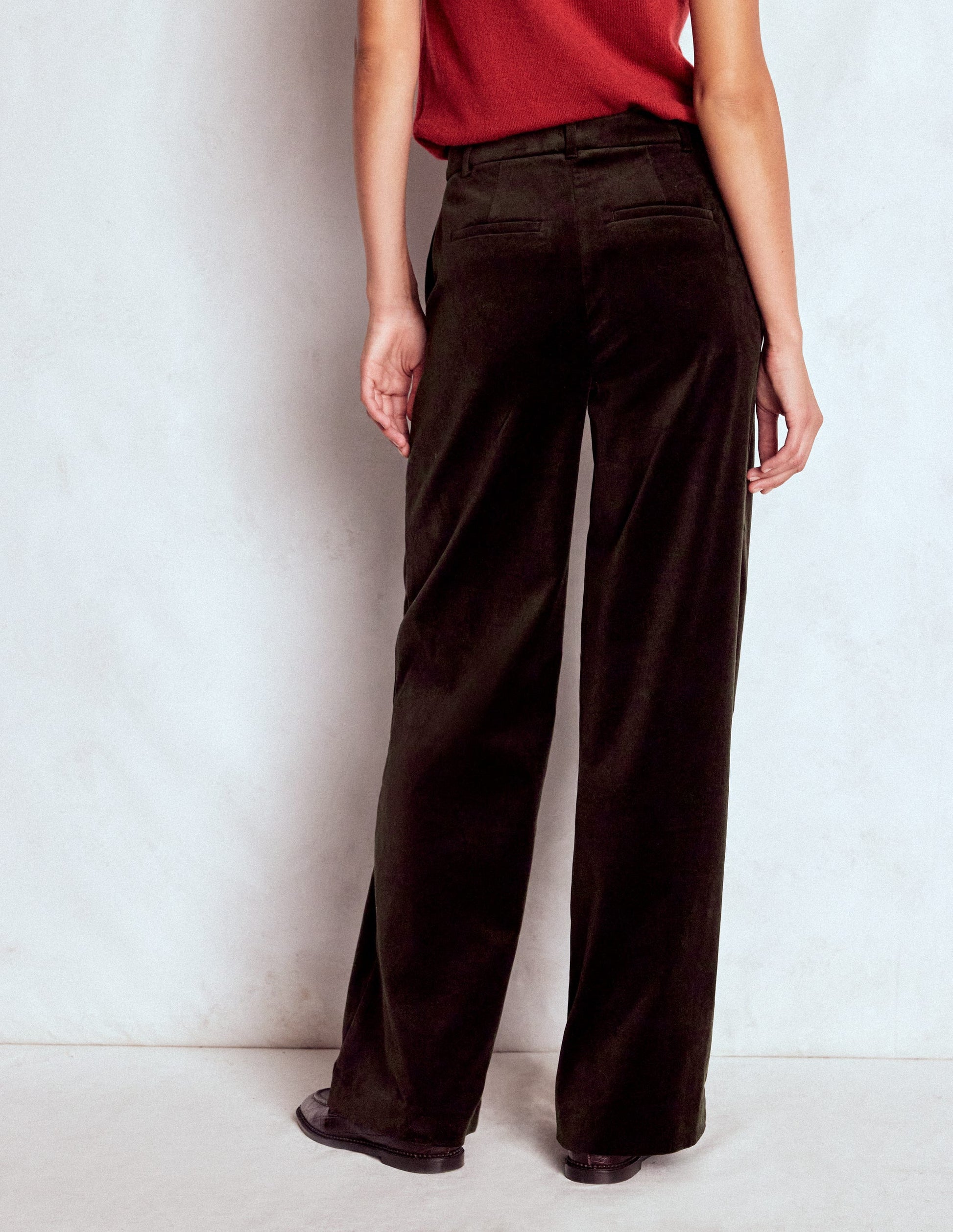Belgravia Velvet Trousers-Espresso-3