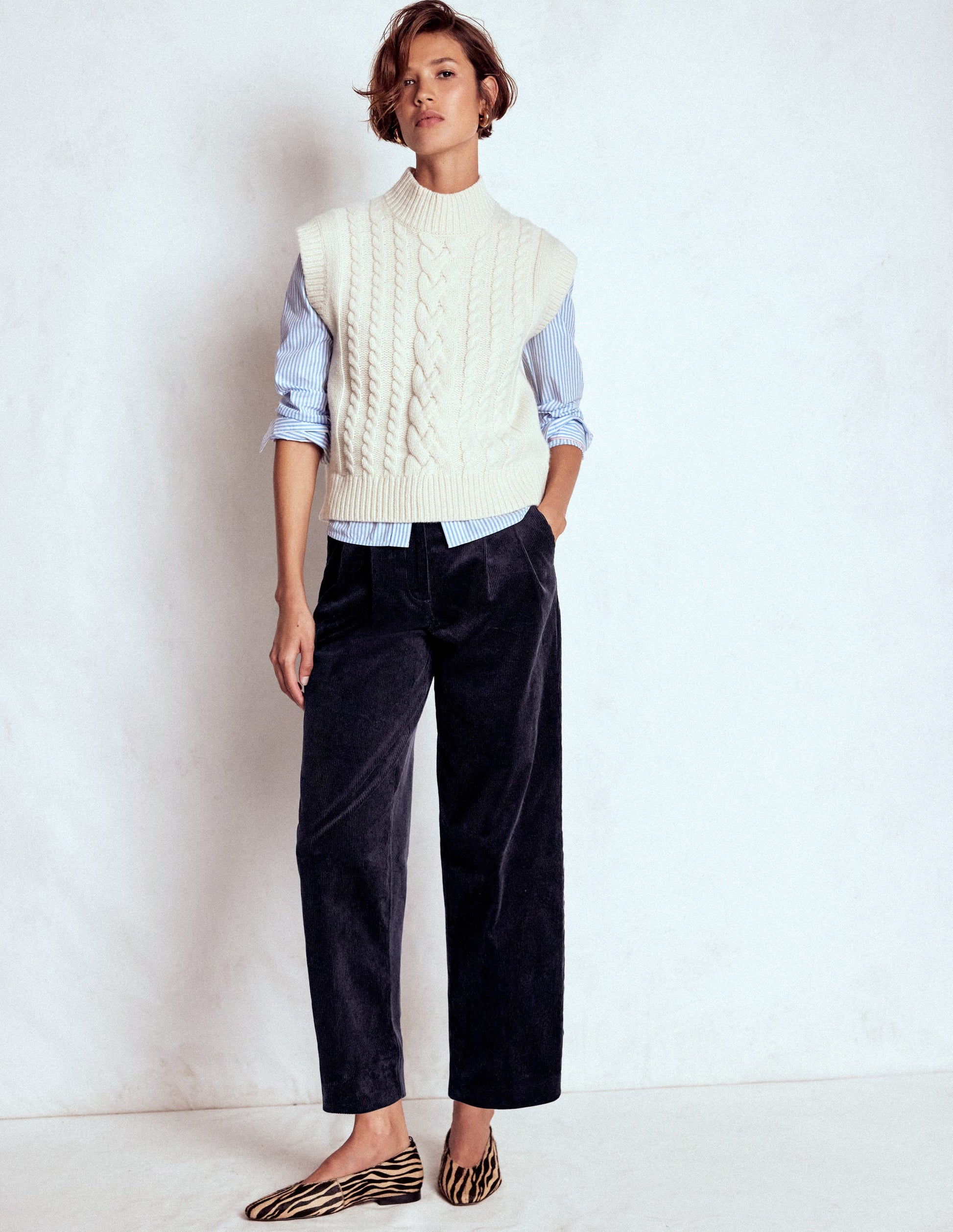 Bloomsbury Cordhose-Marineblau-1