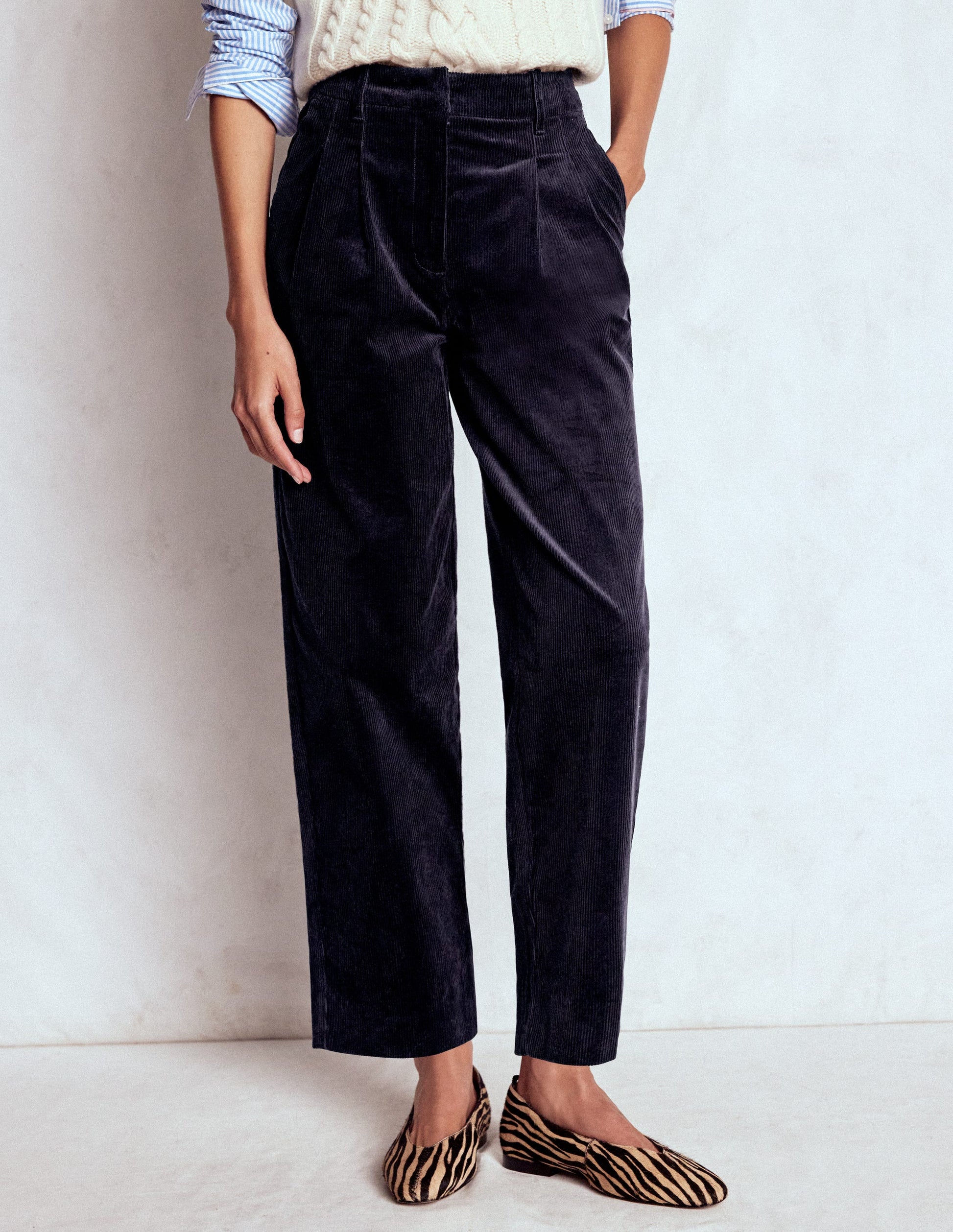 Bloomsbury Cordhose-Marineblau-4
