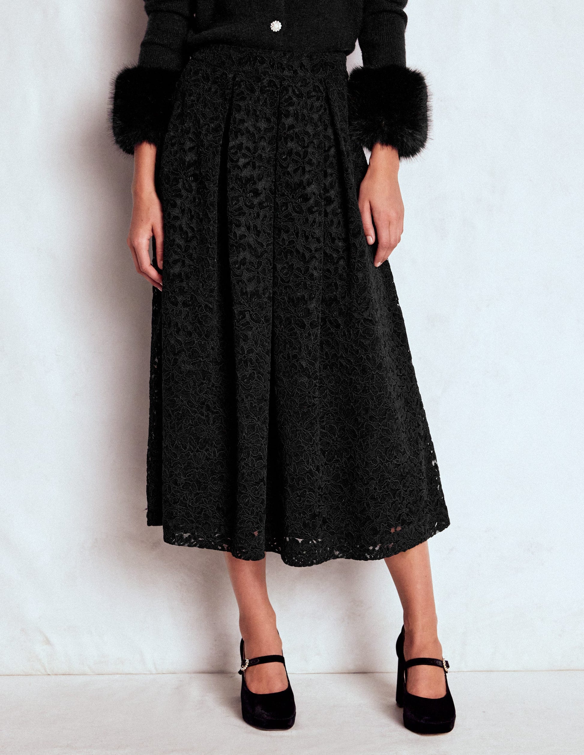 Verity Midirock mit Spitze-Schwarz mit Spitze-6