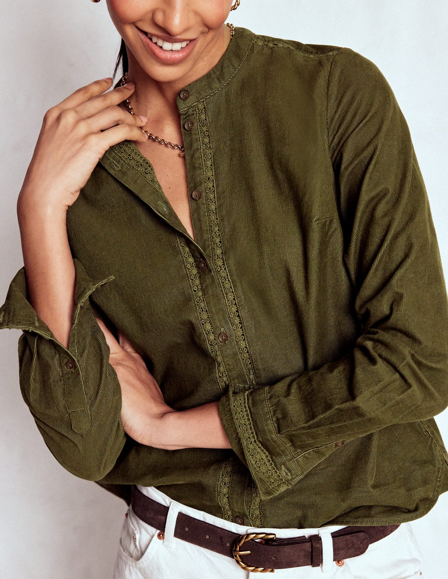 Chemise Victoria en velours côtelé-Vert des bois