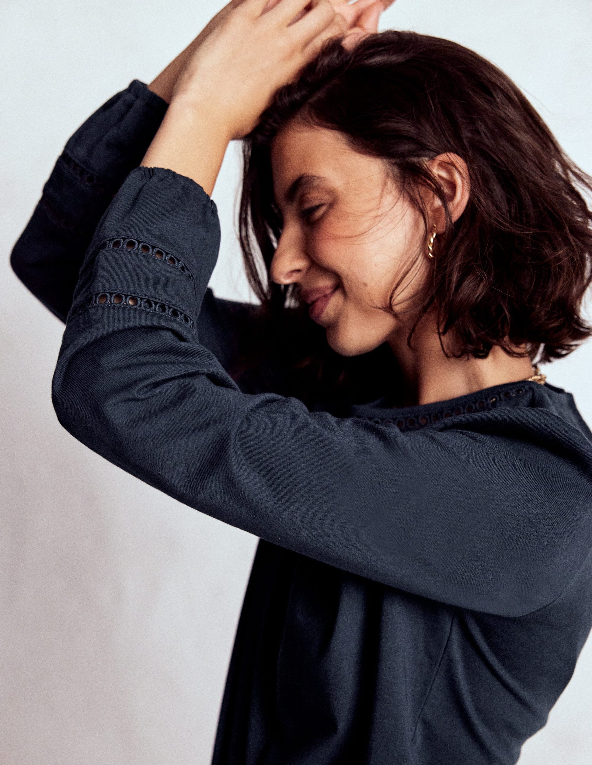 Flo Oberteil mit Besatz-Marineblau-1