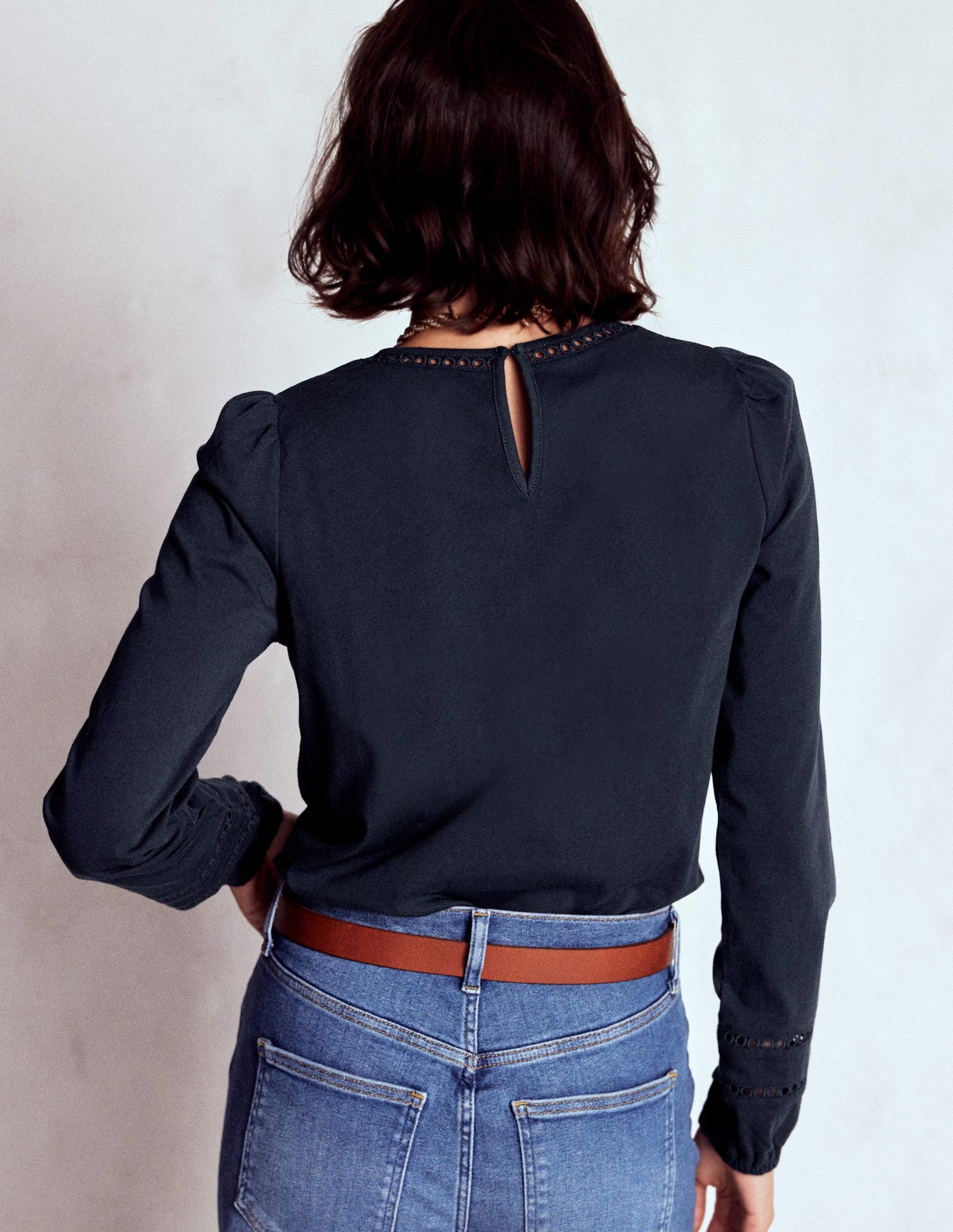 Flo Oberteil mit Besatz-Marineblau-3