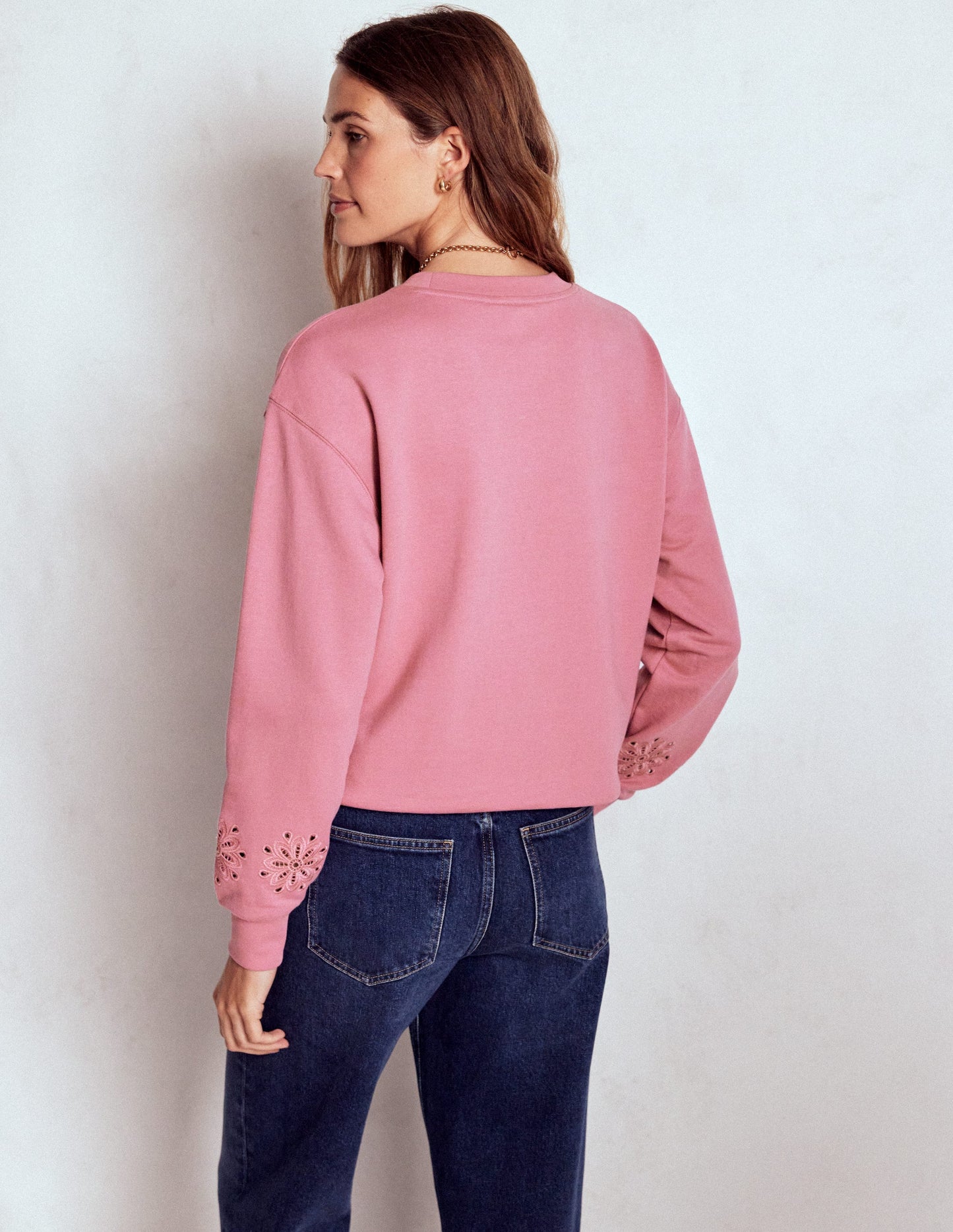 Emi Sweatshirt mit Cutwork-Design-Rosa Heide
