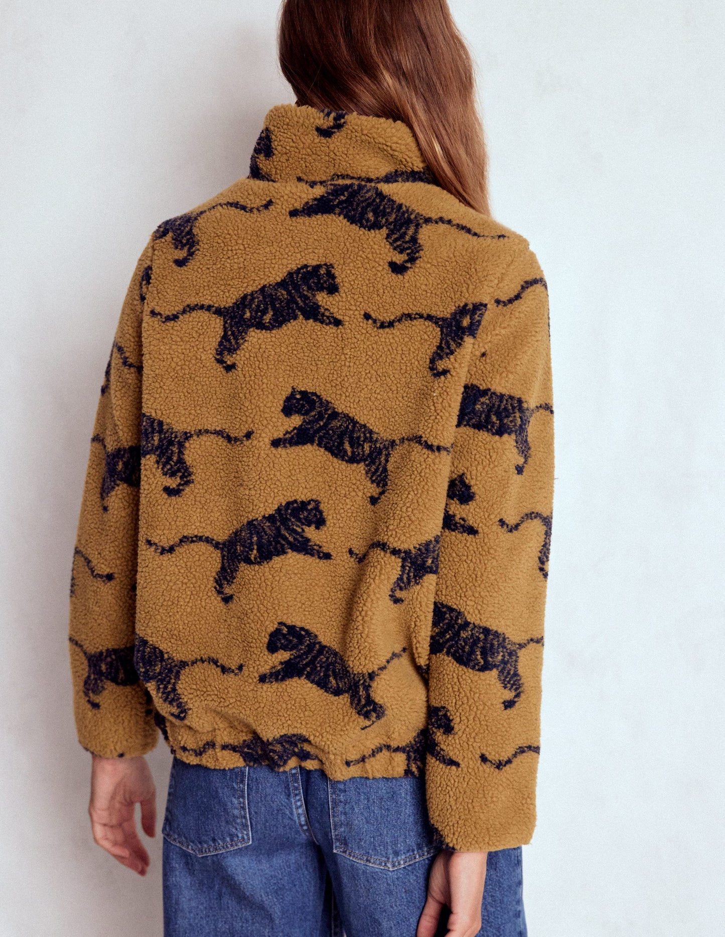 Westminster Teddyfelljacke-Haselnussbraun, Springender Tiger