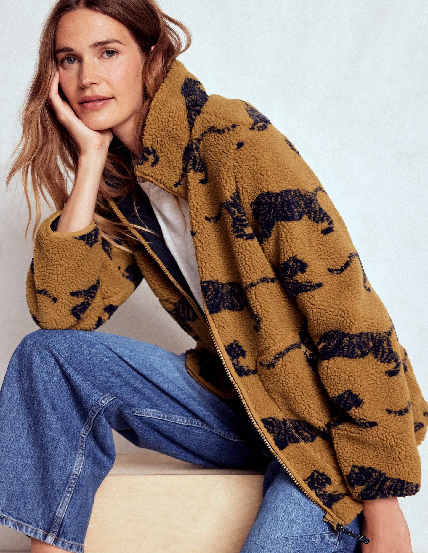 Westminster Teddyfelljacke-Haselnussbraun, Springender Tiger