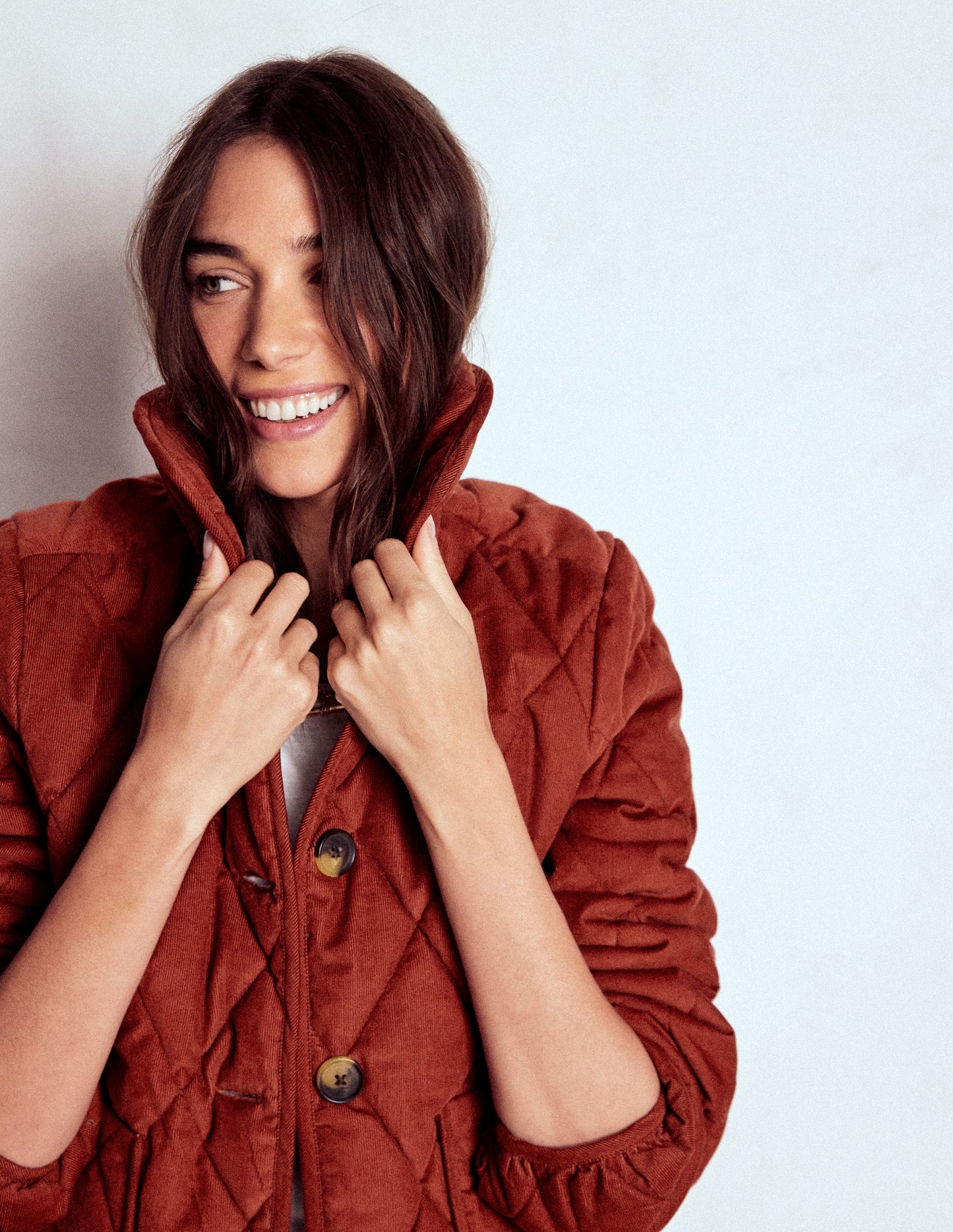 Fitzrovia Gesteppte Cordjacke-Ziegelsteinrot