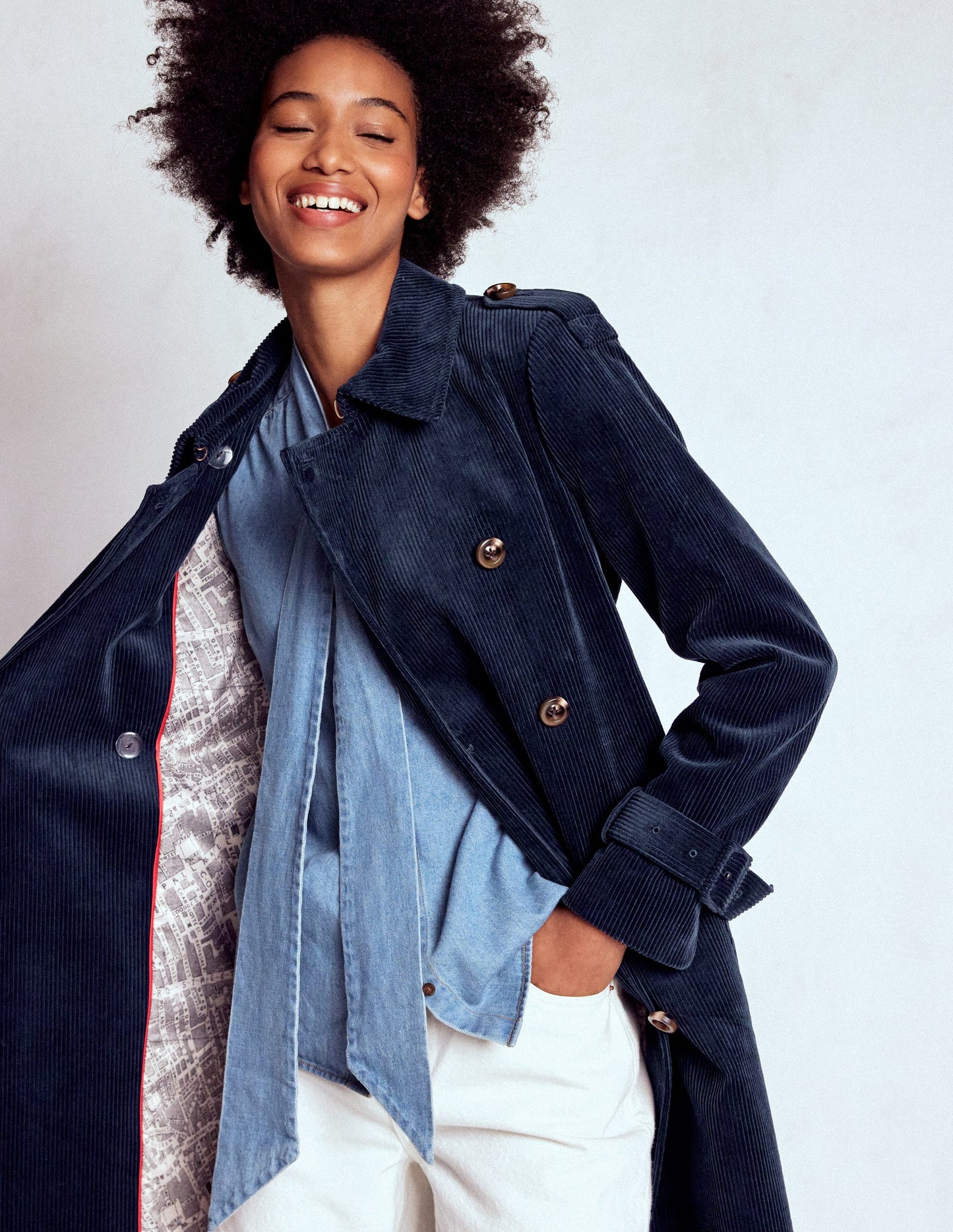 Cheltenham Trenchcoat aus Cord-Marineblau