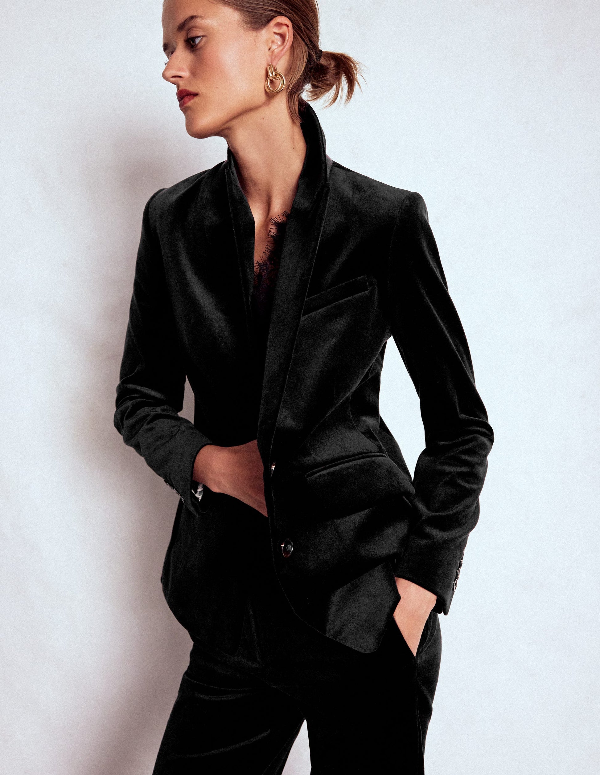 Stamford Velvet Blazer-Black-4