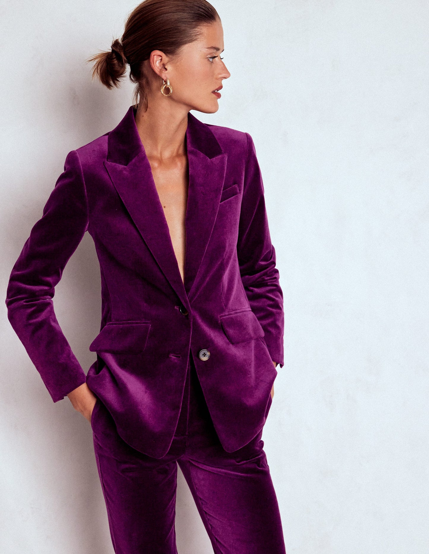 Stamford Velvet Blazer-Plum Jam