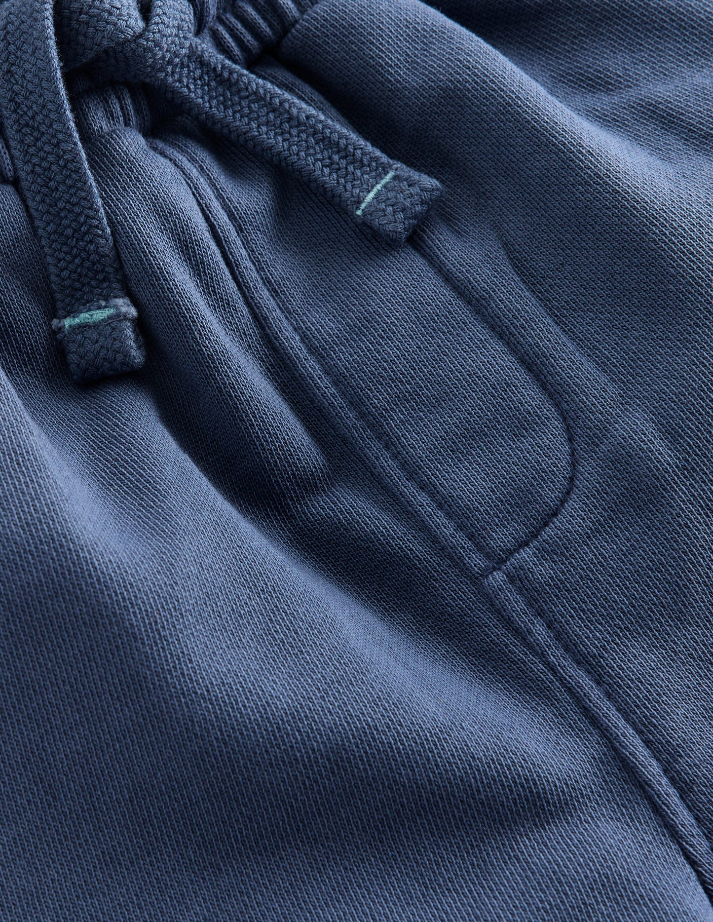 Bermudashorts-Marineblau