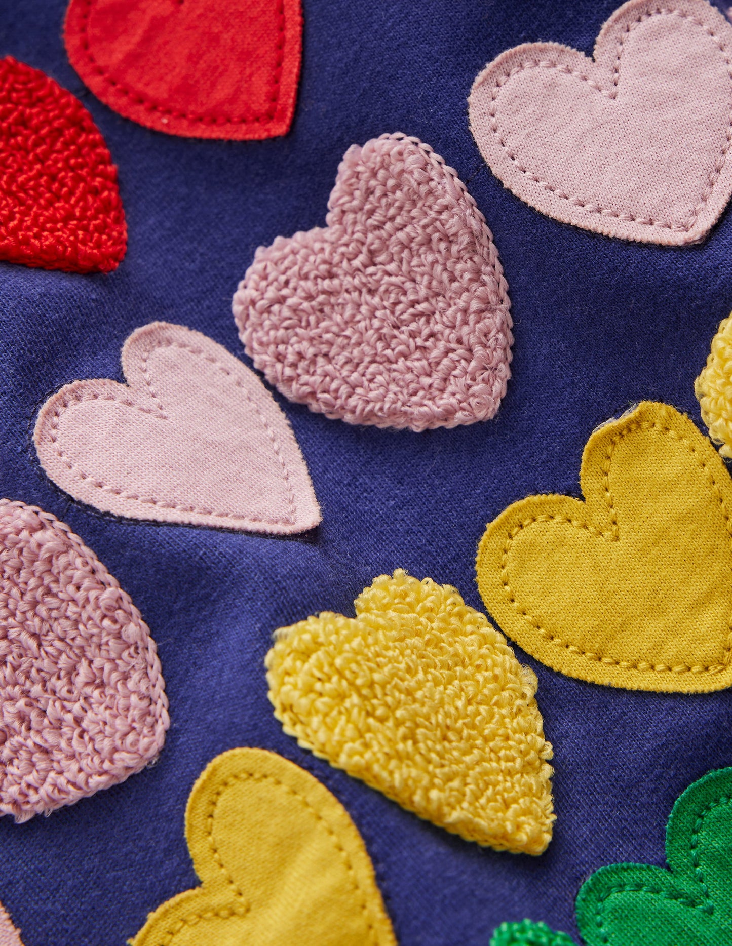 T-shirt décontracté fun-Cœurs arc-en-ciel crépuscule