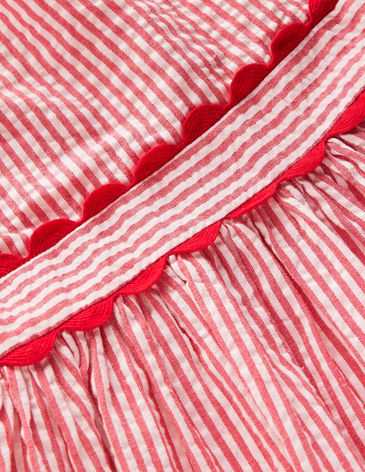 Flatterkleid mit Zackenlitze-Rot mit Streifen