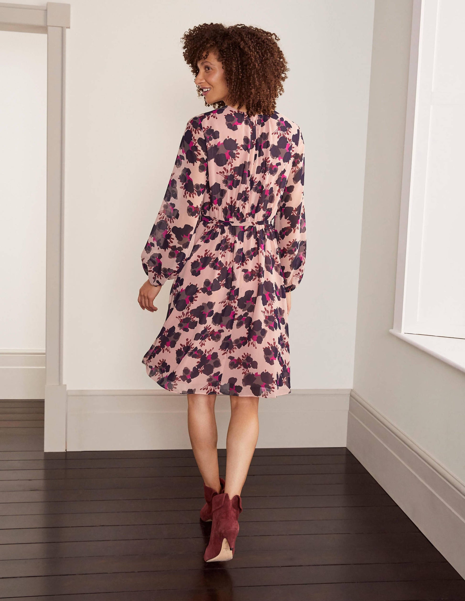 Dorothy Kleid-Milchshake, Wildes Blumenmuster-2
