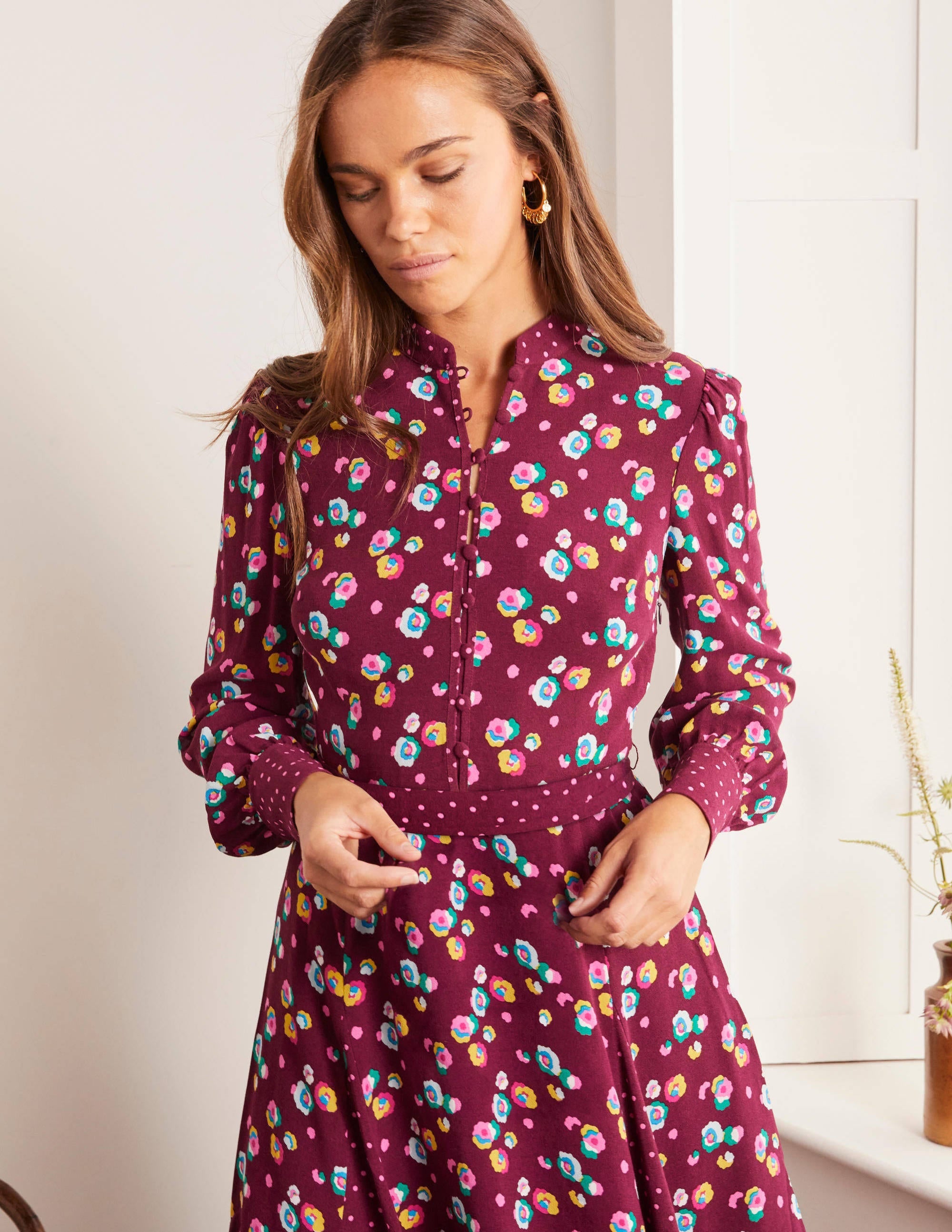 Robe Christina-Rubis, motif Billowy Peony - Image 2