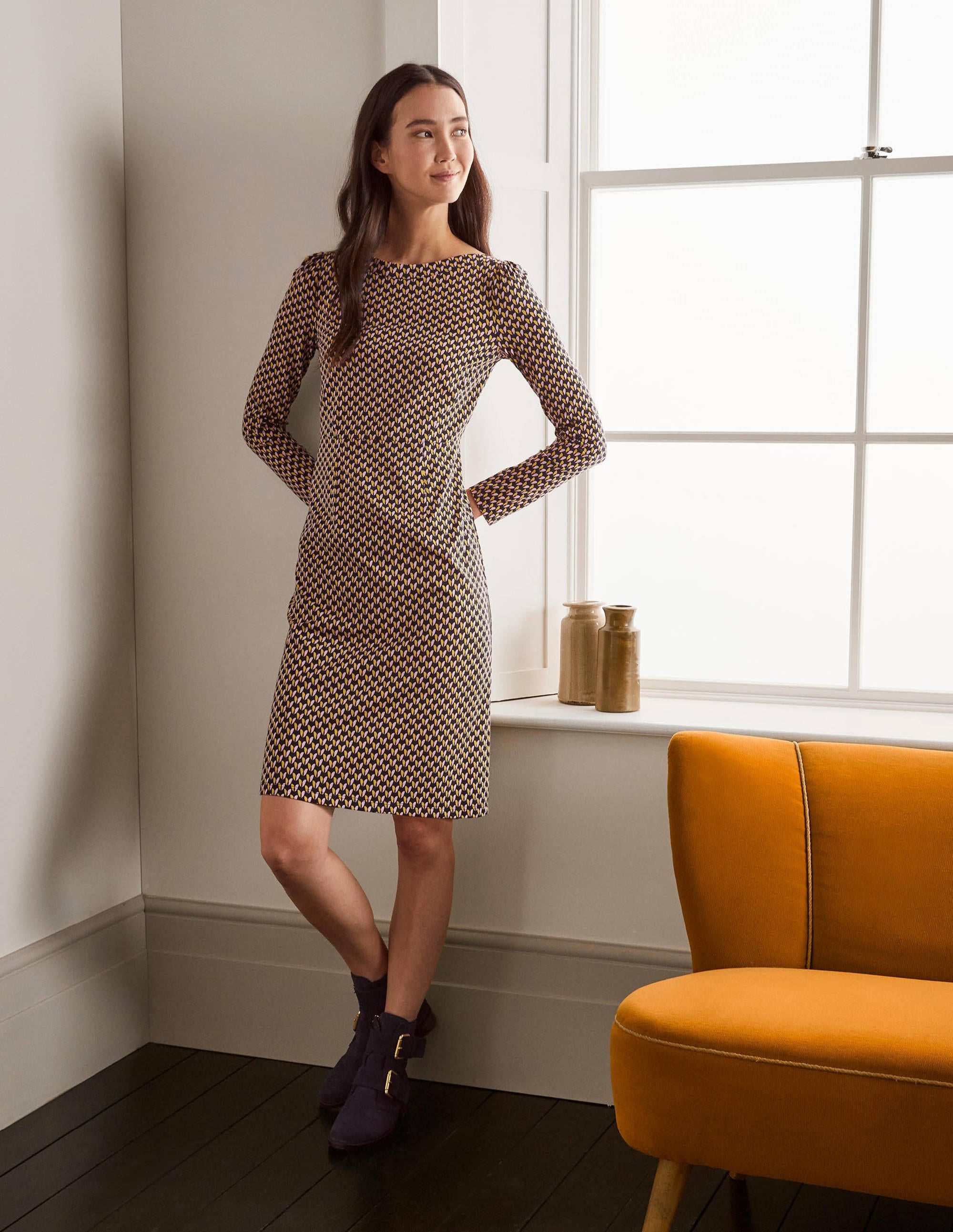 Robe Kathleen en jersey-Noir, bourgeon de fleur - Image 1
